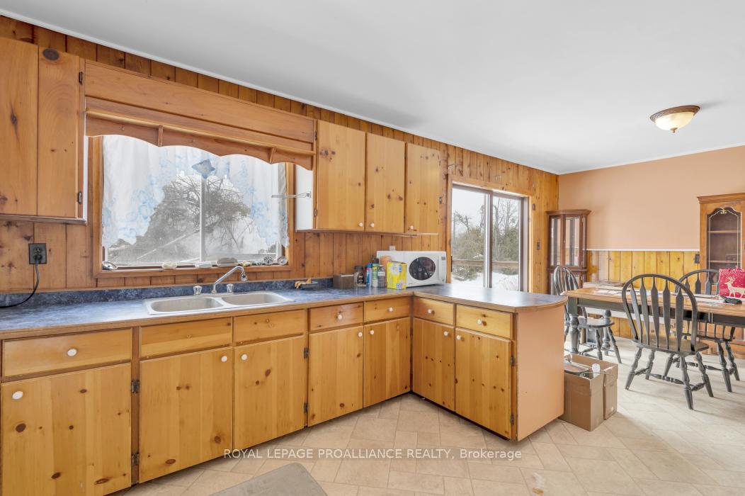 Photo 10 of 109770 Highway 7, Tweed, Elzevir (Twp) — HOMEH