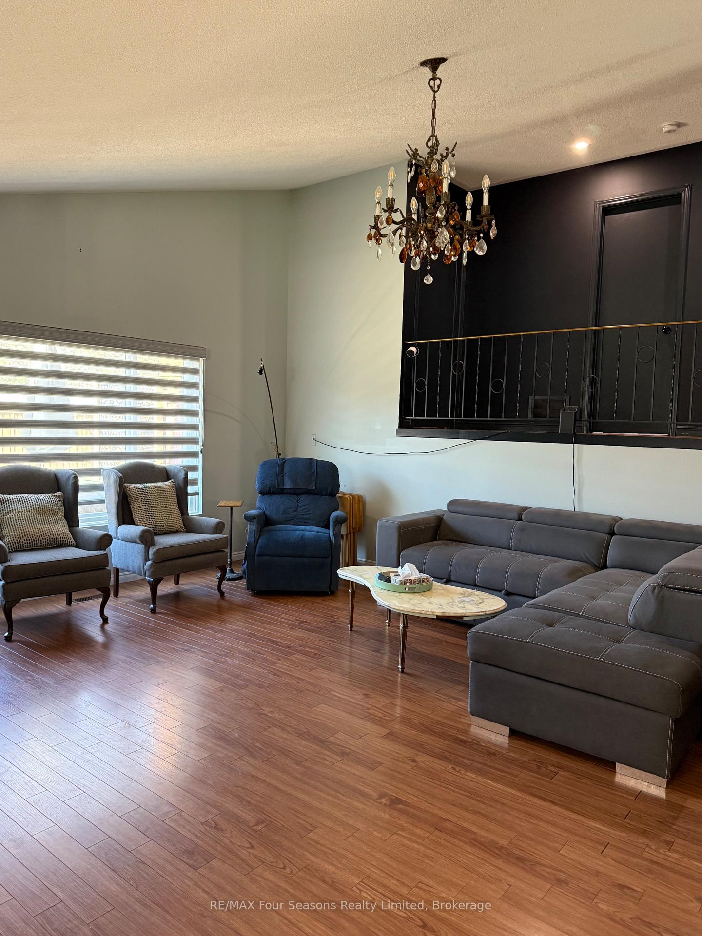Photo 7 of 3 Bridgeview Court, Wasaga Beach — HOMEH