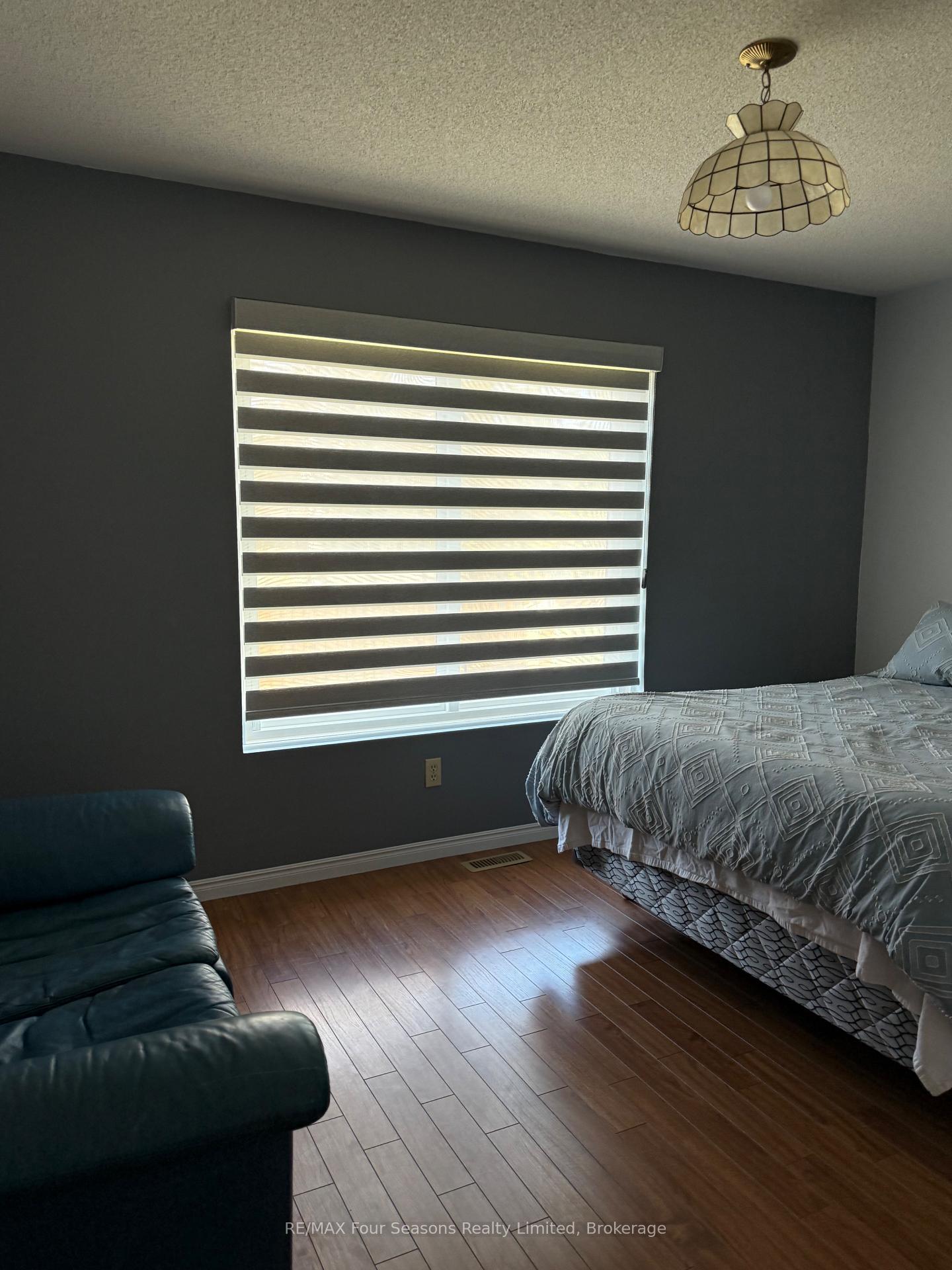 Photo 12 of 3 Bridgeview Court, Wasaga Beach — HOMEH