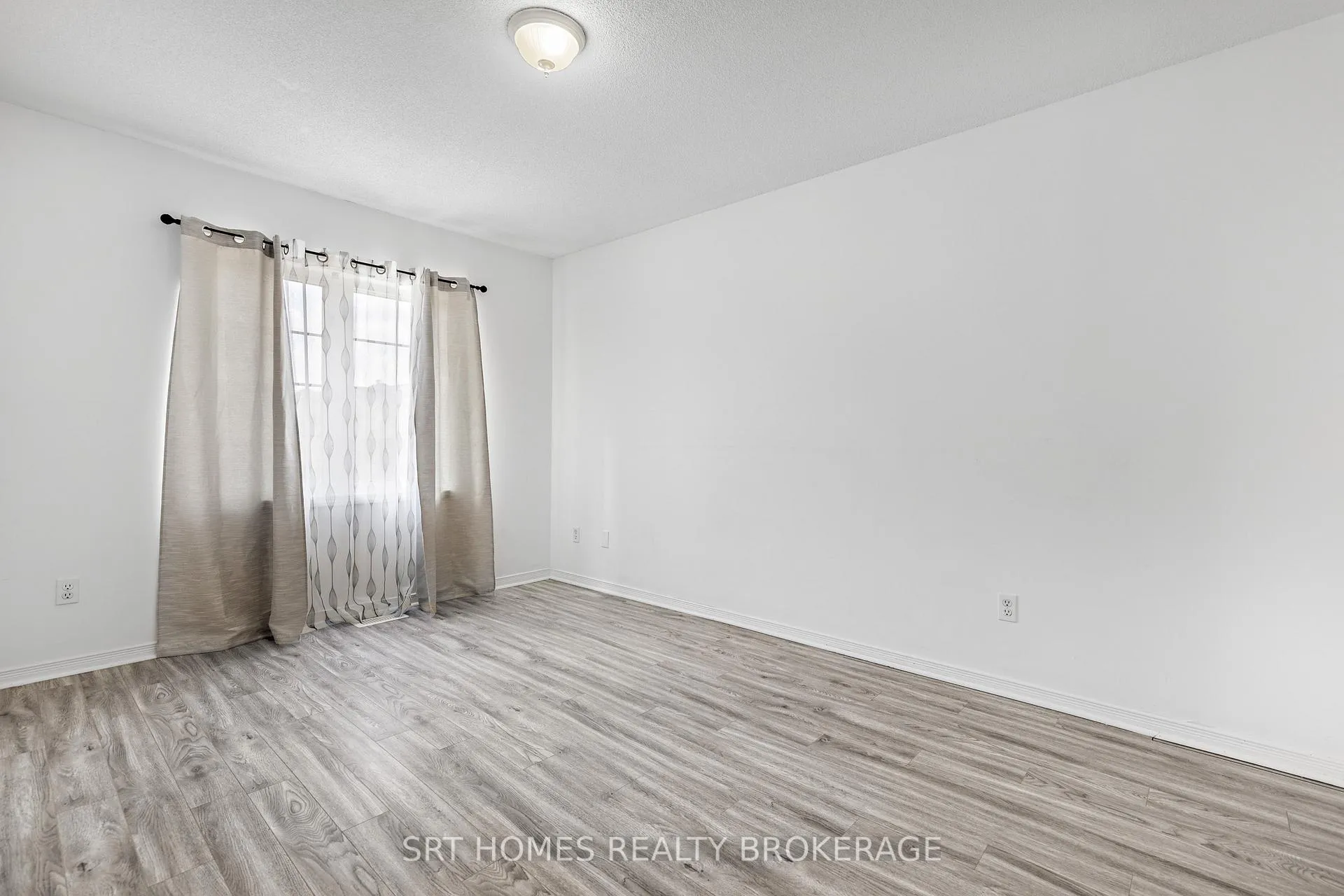 Photo 29 of 21 Webbford Street, Ajax, South West — HOMEH