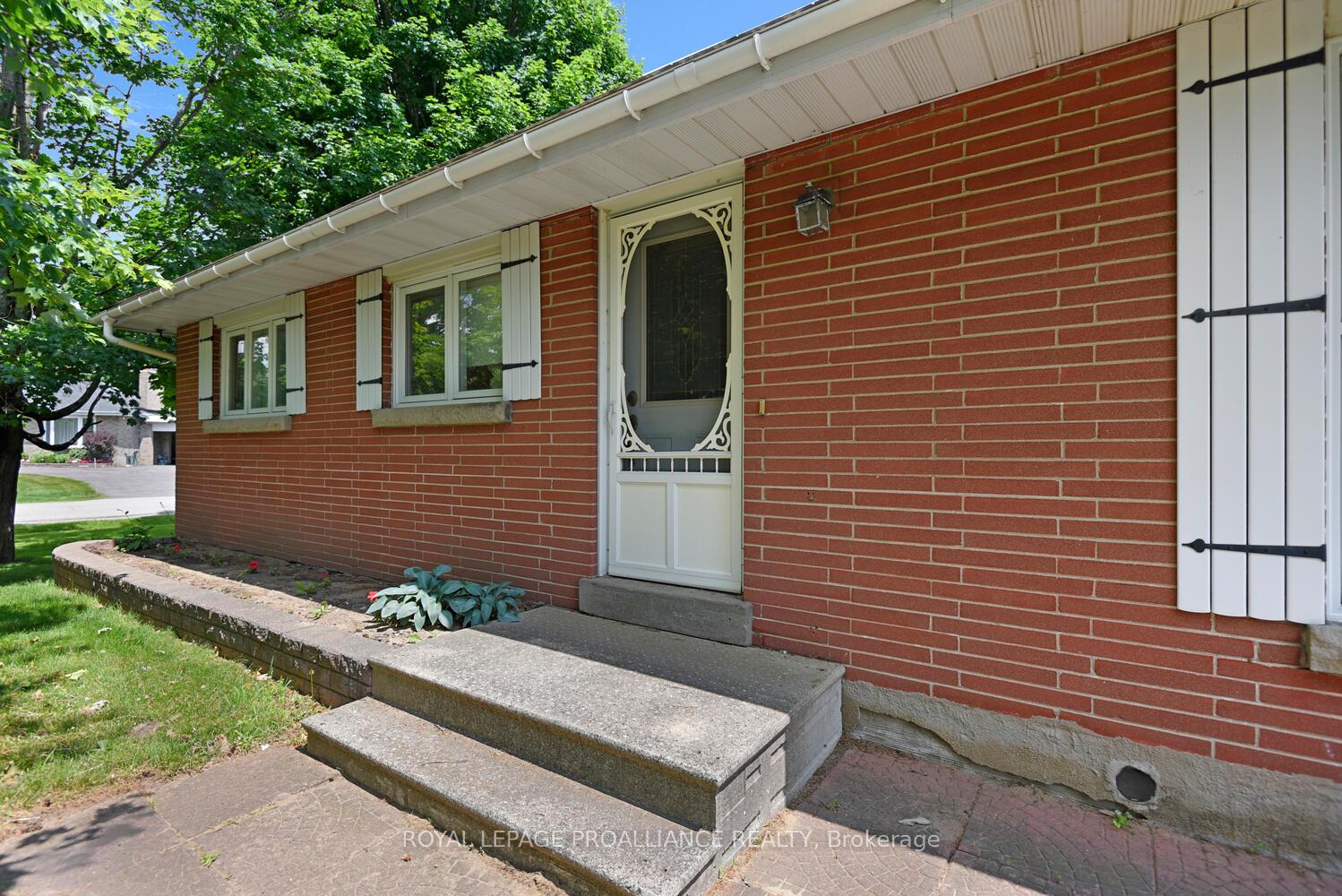 Photo 3 of 3507 Charleville Road, Augusta, Augusta Twp — HOMEH