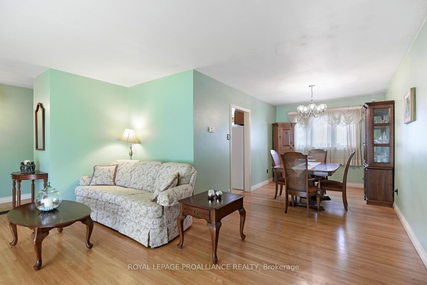 Photo 4 of 3507 Charleville Road, Augusta, Augusta Twp — HOMEH