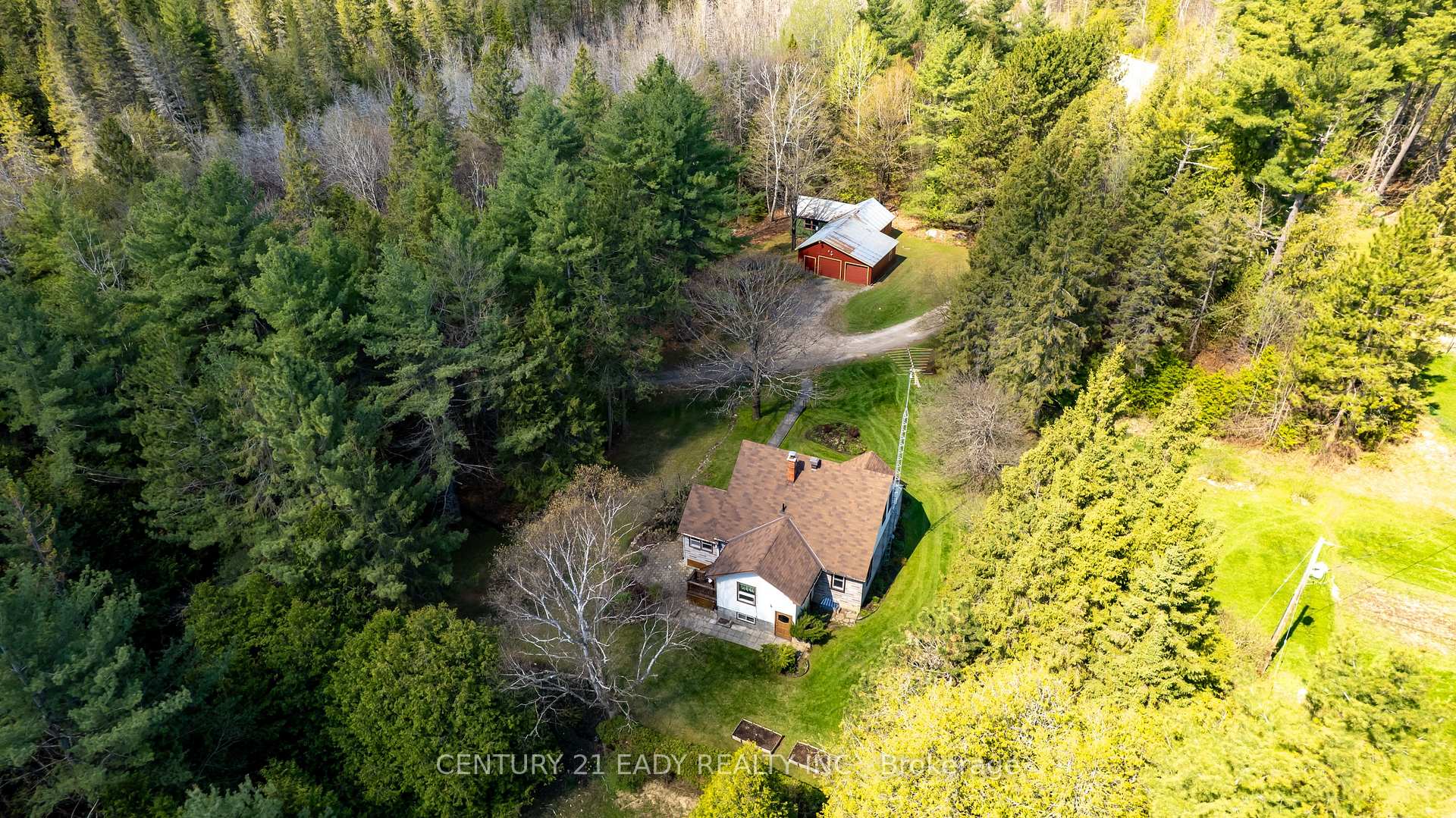 Photo 14 of 877A Foymount Road, Bonnechere Valley, Eganville/Bonnechere Twp — HOMEH