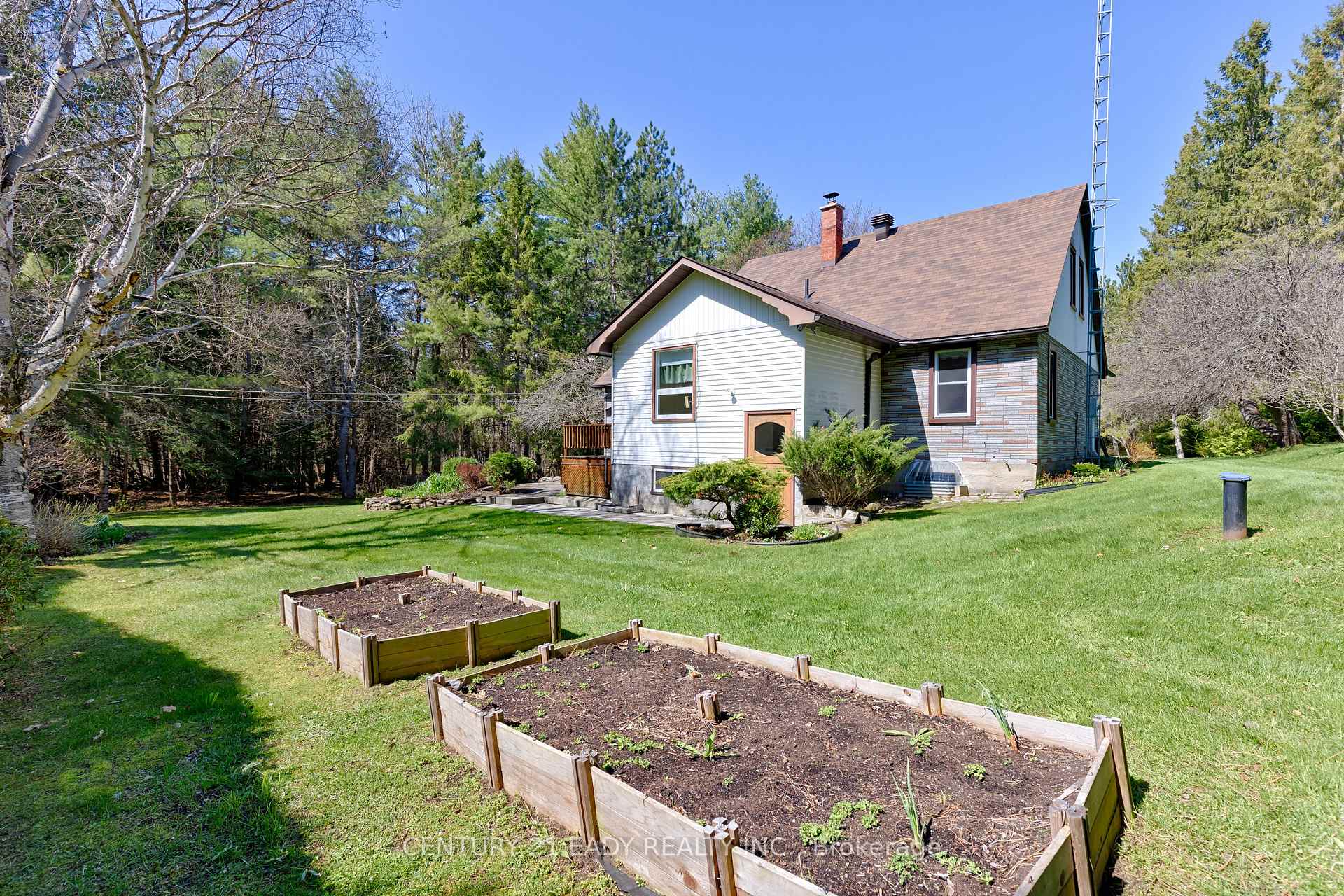 Photo 2 of 877A Foymount Road, Bonnechere Valley, Eganville/Bonnechere Twp — HOMEH