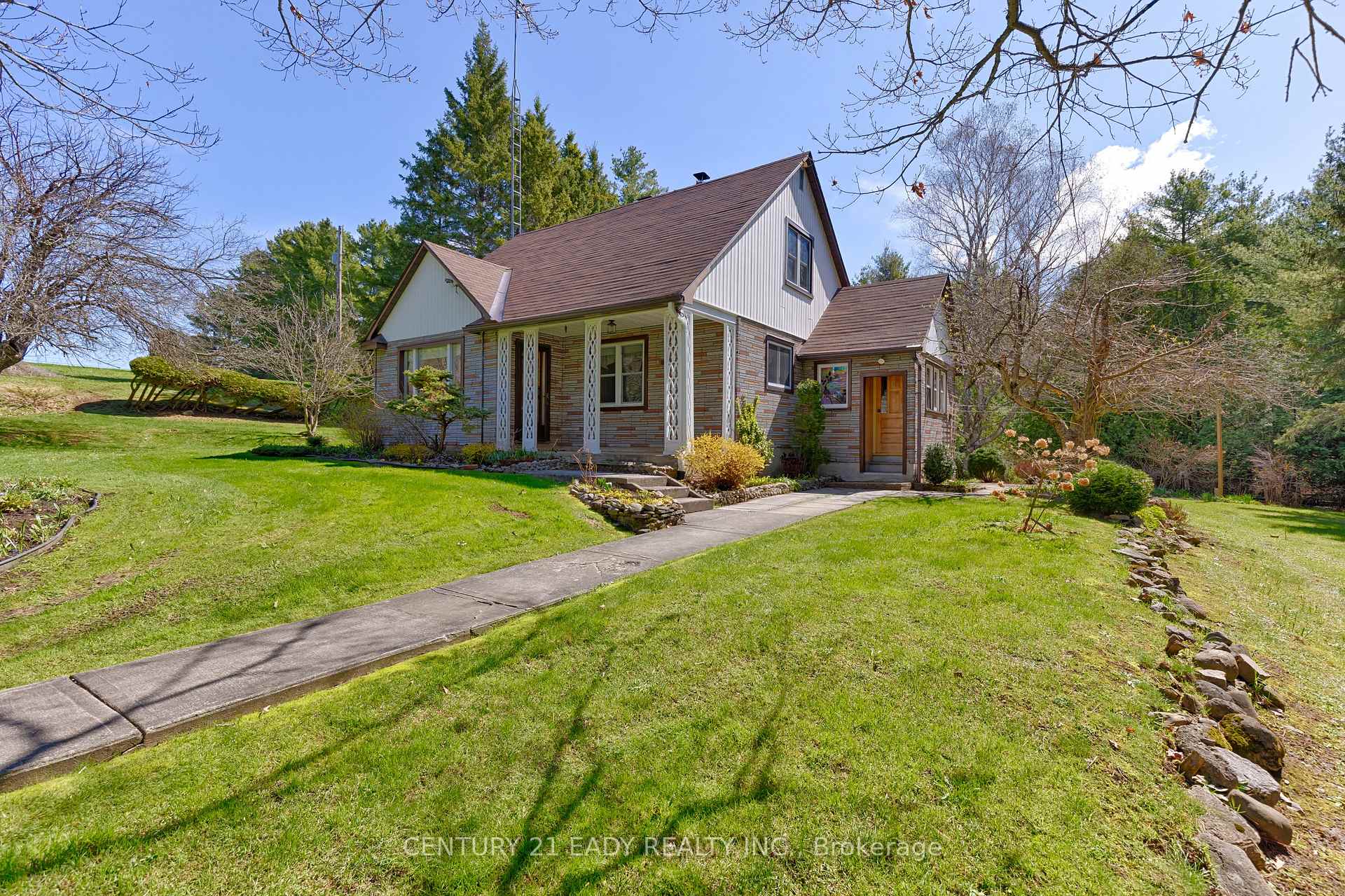 Photo 4 of 877A Foymount Road, Bonnechere Valley, Eganville/Bonnechere Twp — HOMEH