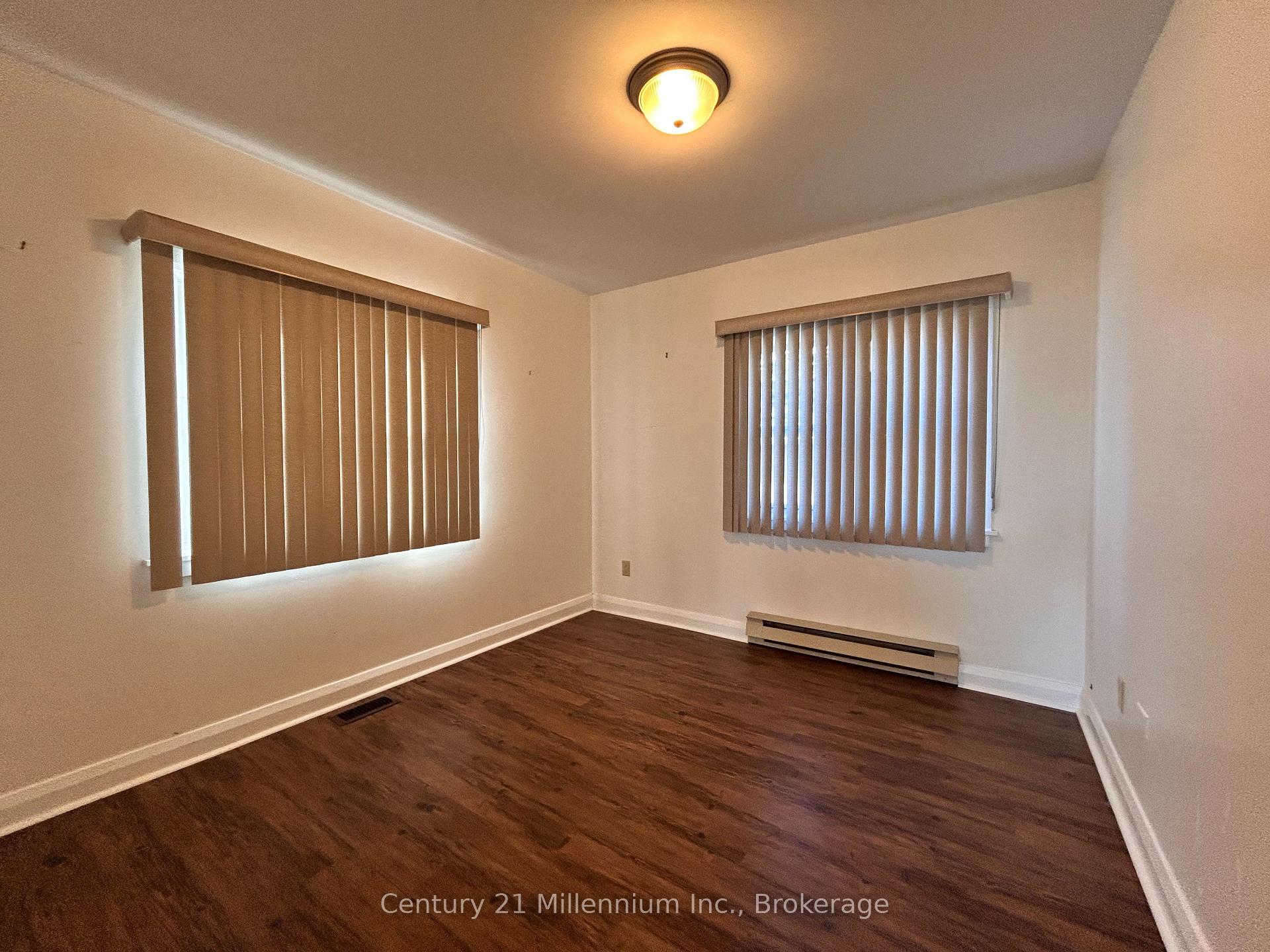Photo 6 of 1310 Mosley Street, Wasaga Beach — HOMEH