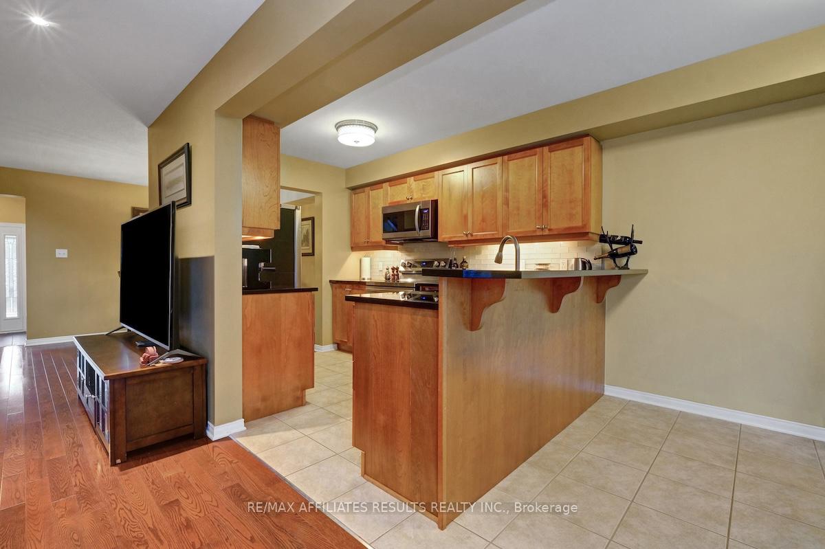 Photo 13 of 310 Silbrass Private, Ottawa, Barrhaven - Stonebridge — HOMEH