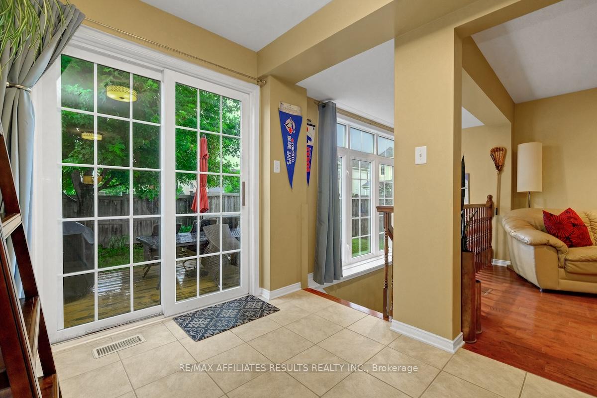 Photo 17 of 310 Silbrass Private, Ottawa, Barrhaven - Stonebridge — HOMEH