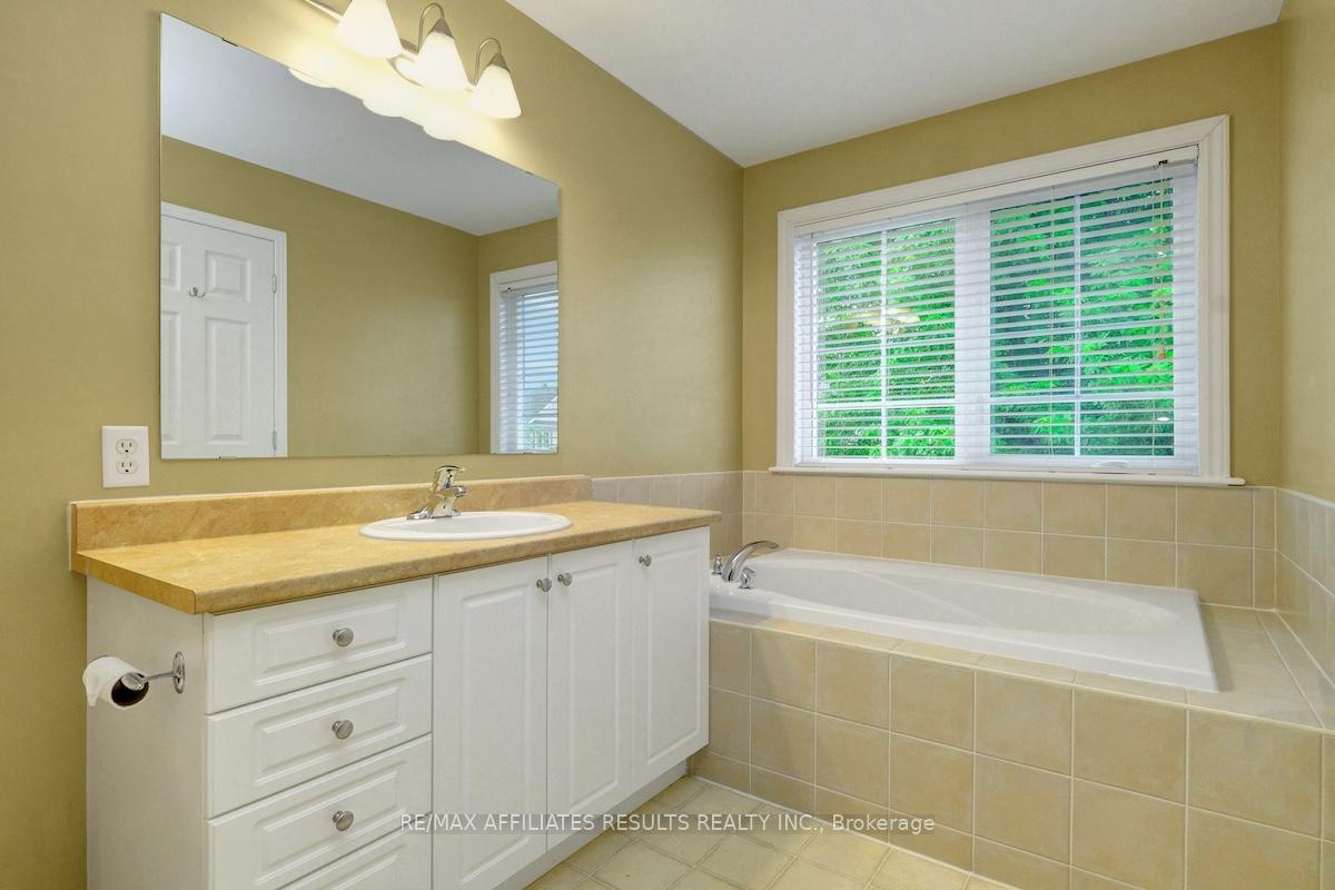 Photo 25 of 310 Silbrass Private, Ottawa, Barrhaven - Stonebridge — HOMEH