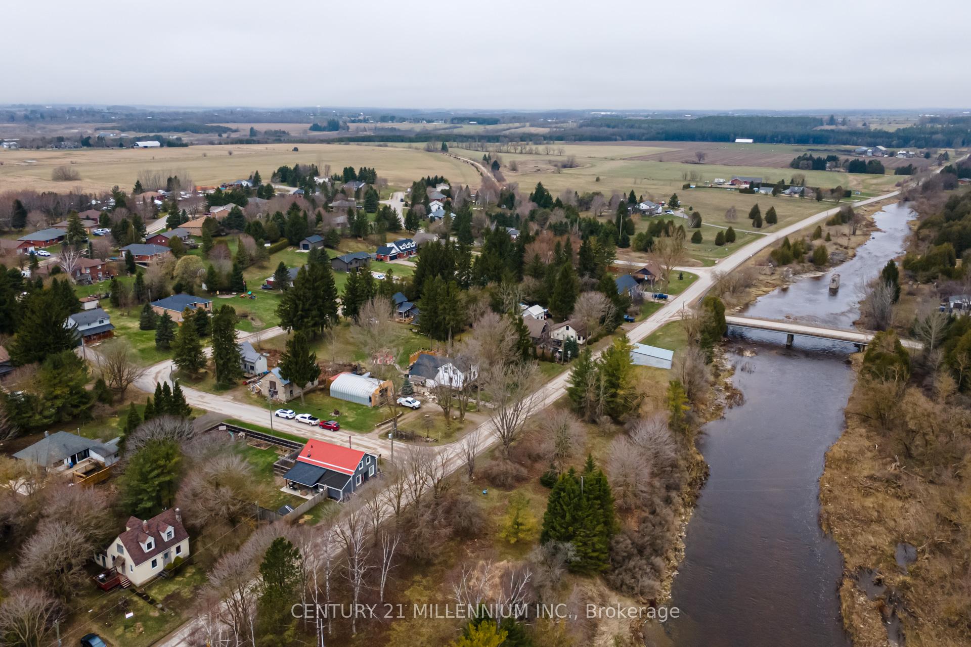 Photo 48 of 25 Mill Street, Amaranth, Rural Amaranth — HOMEH