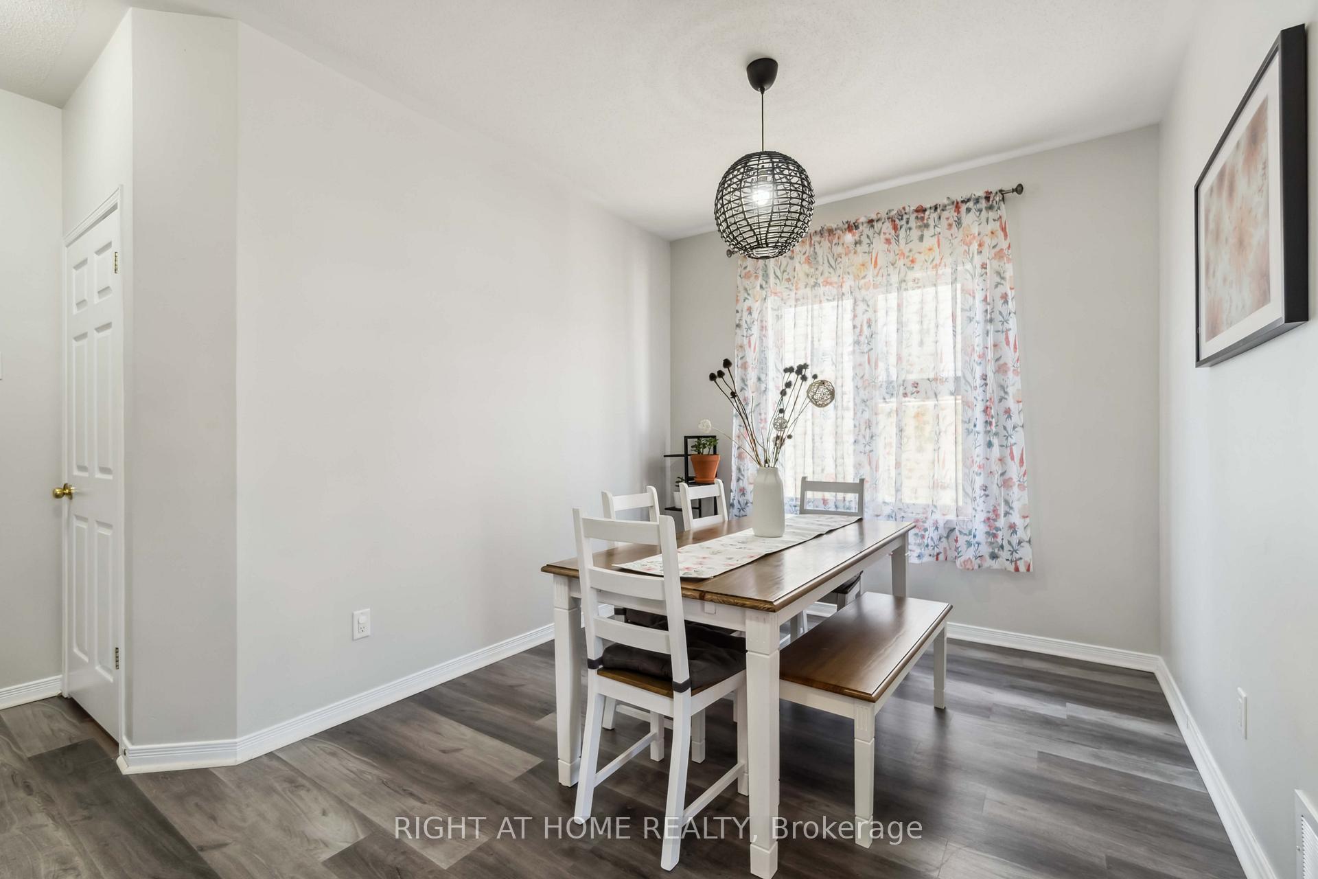 Photo 14 of 44 Moe Robillard Street, Arnprior — HOMEH