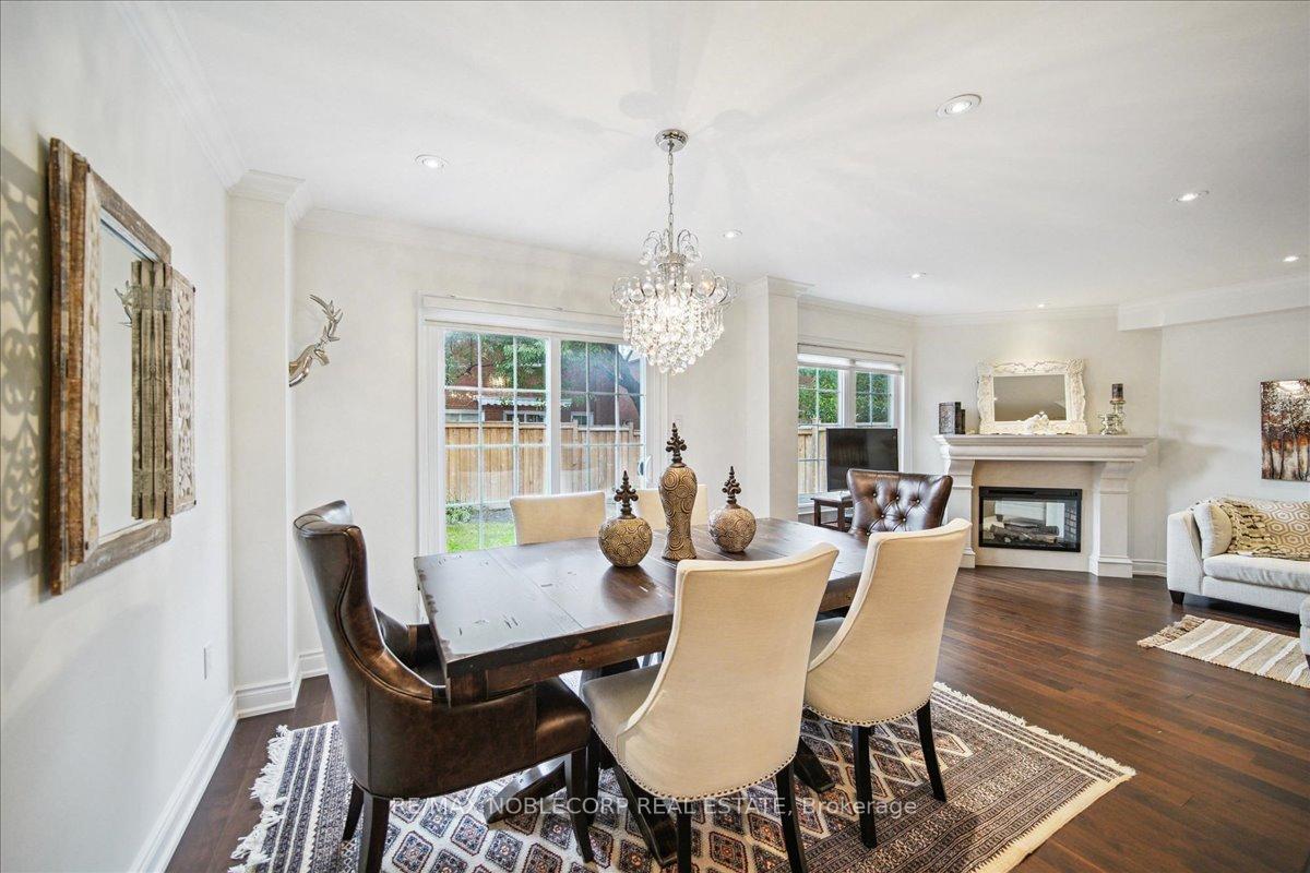 Photo 10 of 31 Mountfield Crescent, Vaughan, Brownridge — HOMEH