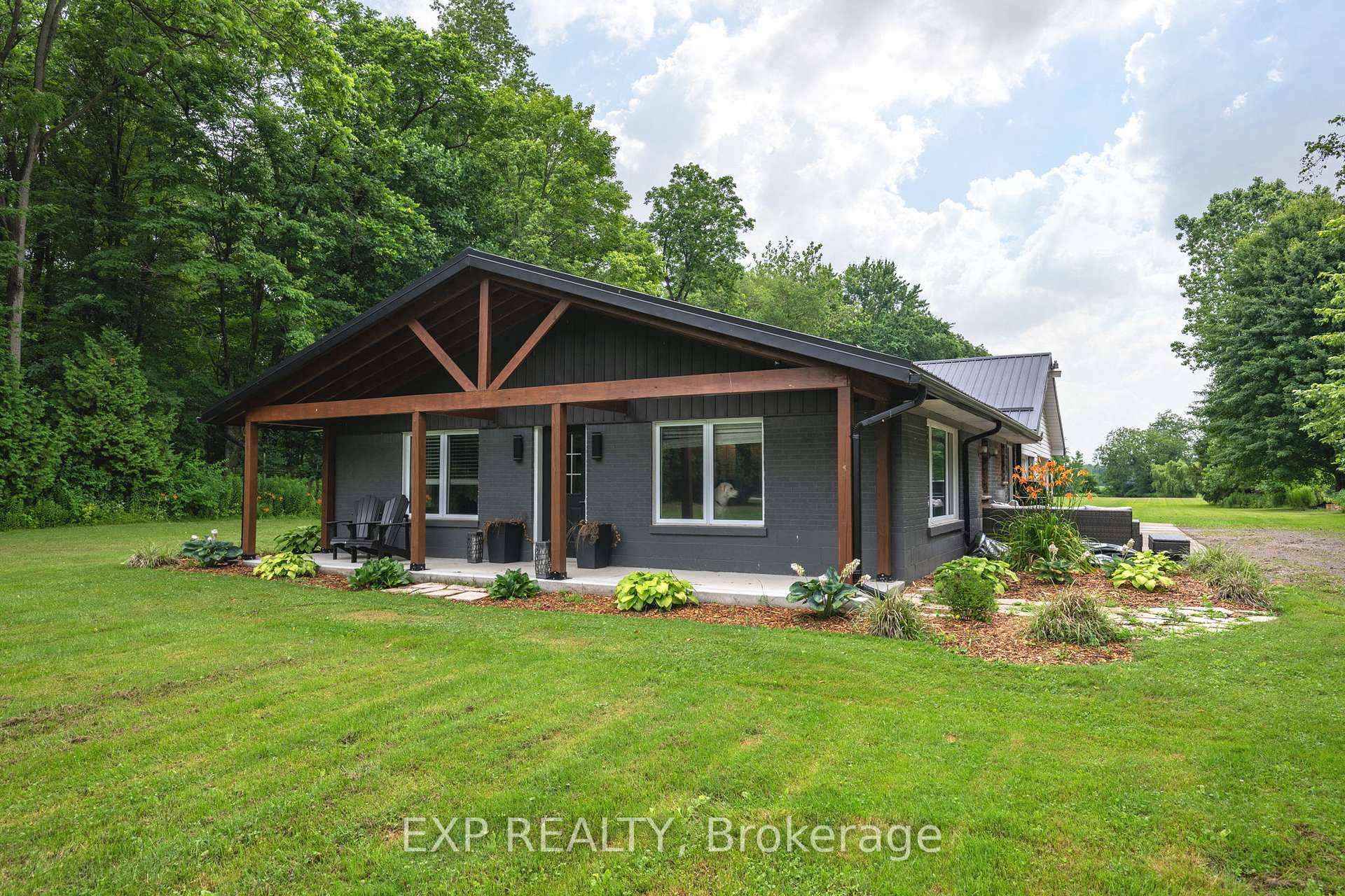 Photo 1 of 9916 Graham Road, West Elgin, Eagle — HOMEH