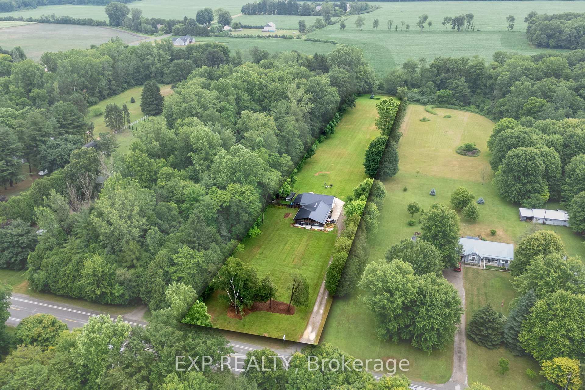 Photo 2 of 9916 Graham Road, West Elgin, Eagle — HOMEH