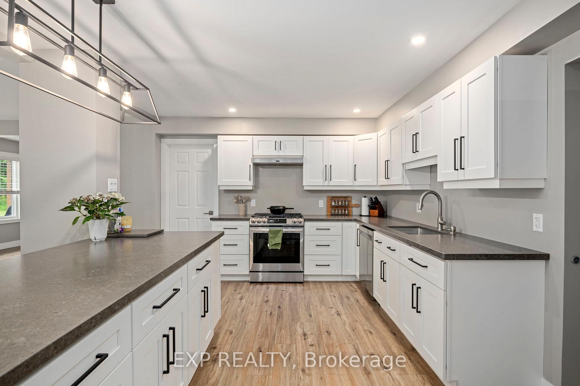 Photo 4 of 9916 Graham Road, West Elgin, Eagle — HOMEH
