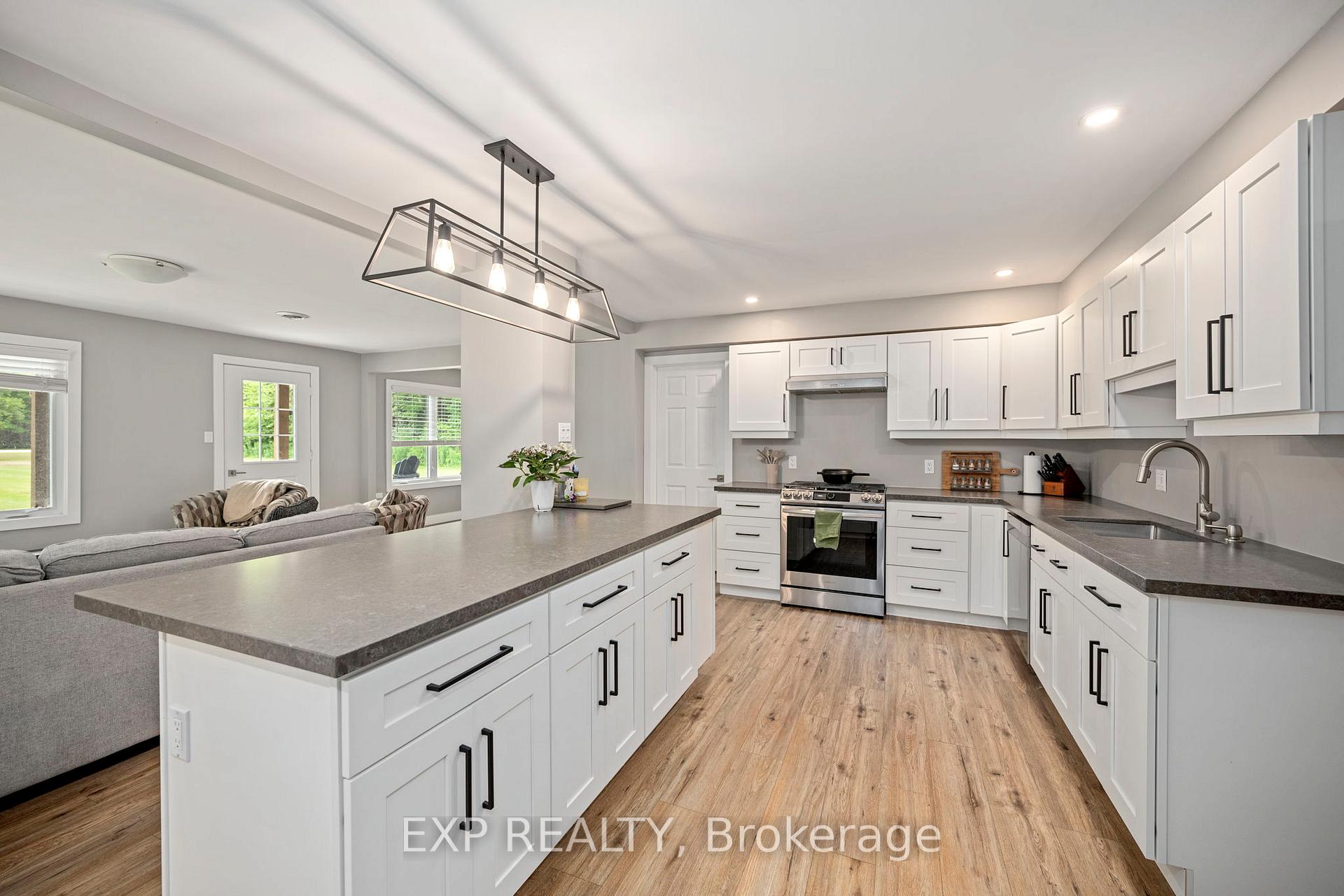 Photo 5 of 9916 Graham Road, West Elgin, Eagle — HOMEH
