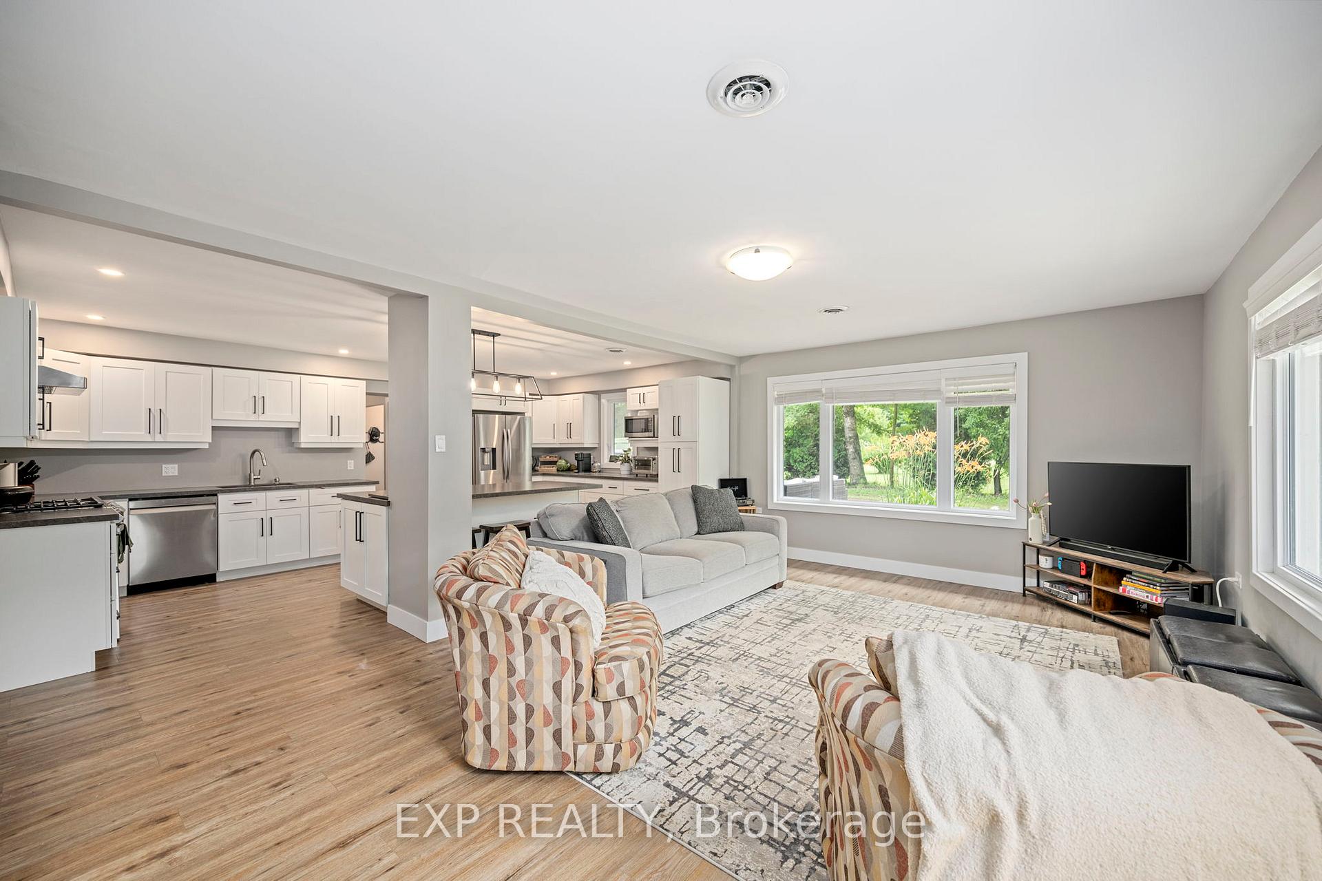 Photo 9 of 9916 Graham Road, West Elgin, Eagle — HOMEH