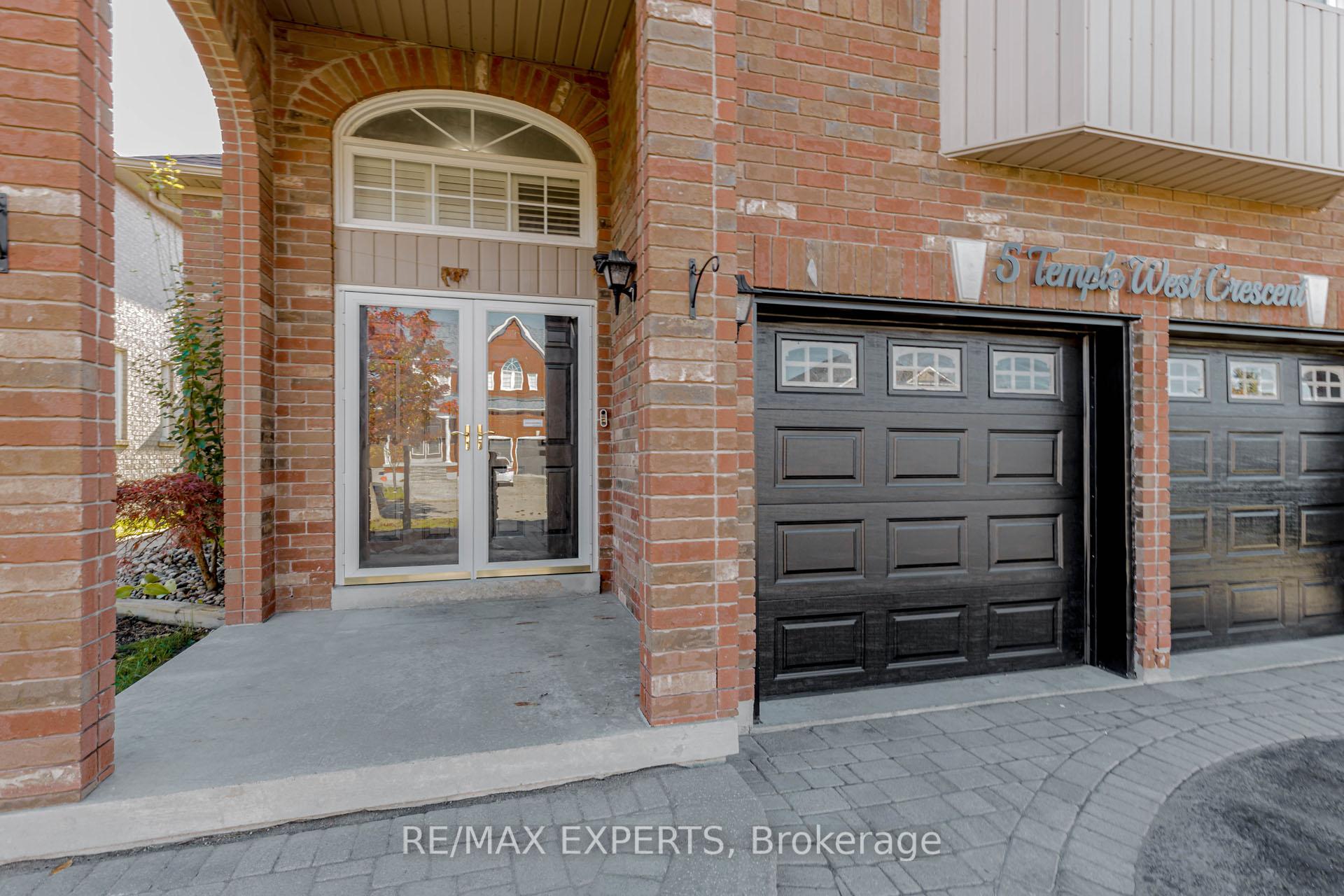 Photo 3 of 5 Temple West Crescent, Ajax, Northwest Ajax — HOMEH