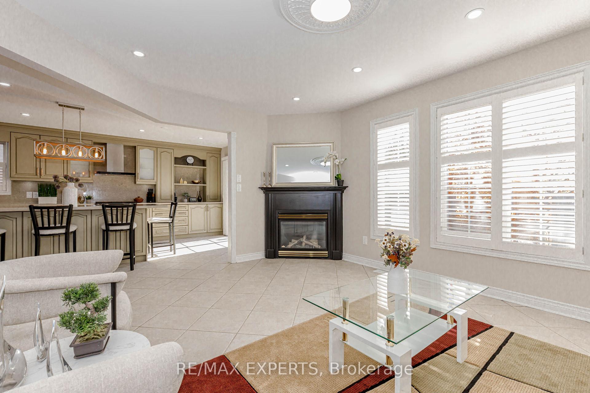 Photo 18 of 5 Temple West Crescent, Ajax, Northwest Ajax — HOMEH