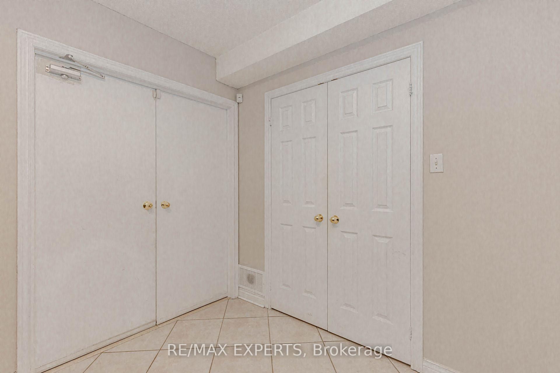 Photo 31 of 5 Temple West Crescent, Ajax, Northwest Ajax — HOMEH