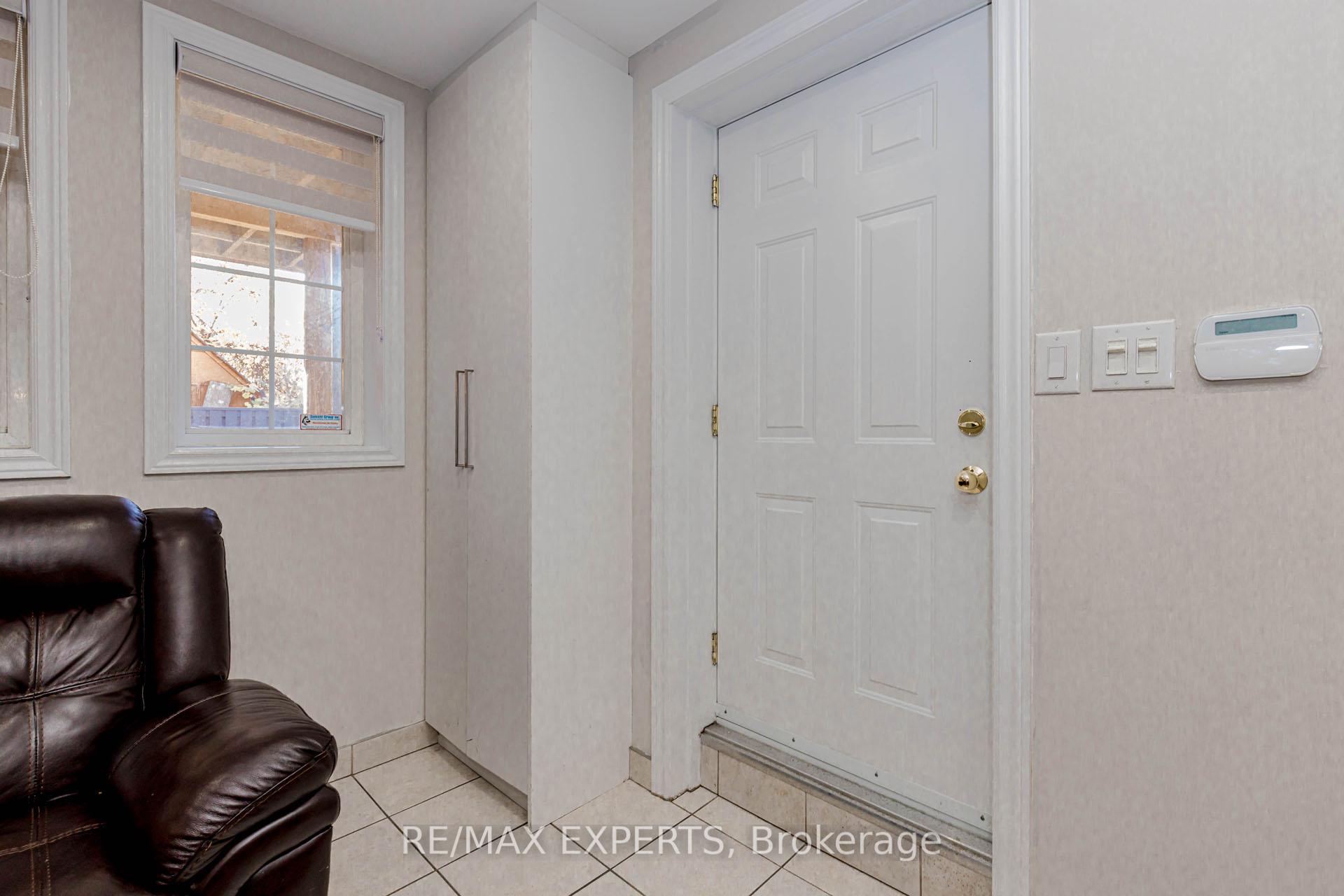 Photo 34 of 5 Temple West Crescent, Ajax, Northwest Ajax — HOMEH