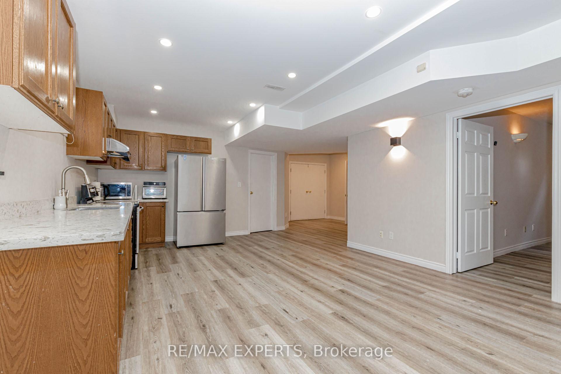 Photo 38 of 5 Temple West Crescent, Ajax, Northwest Ajax — HOMEH
