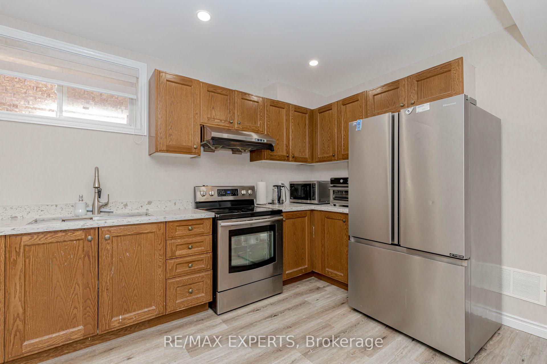 Photo 37 of 5 Temple West Crescent, Ajax, Northwest Ajax — HOMEH