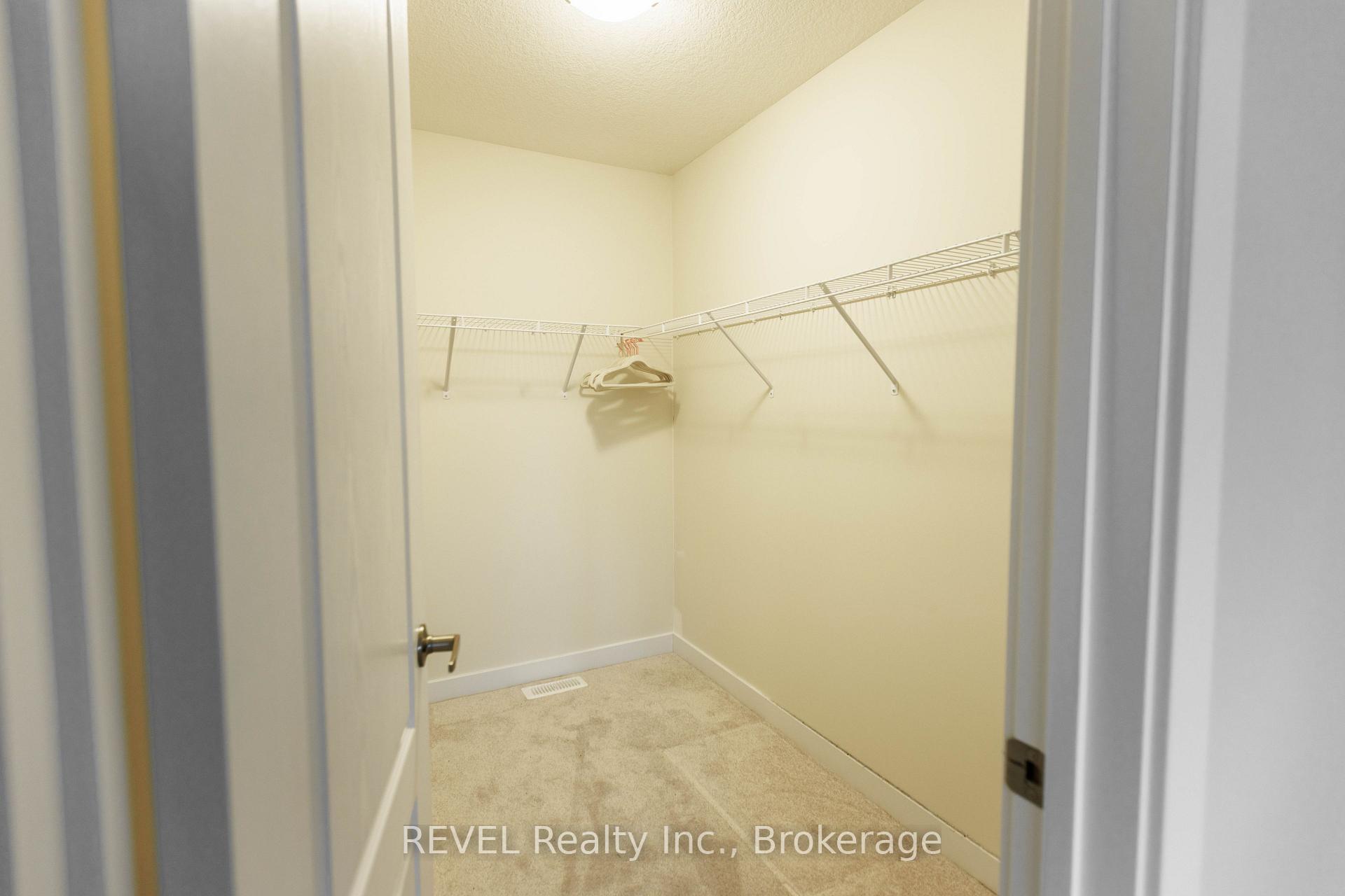Photo 20 of 133 Stern Drive, Welland, Dain City — HOMEH