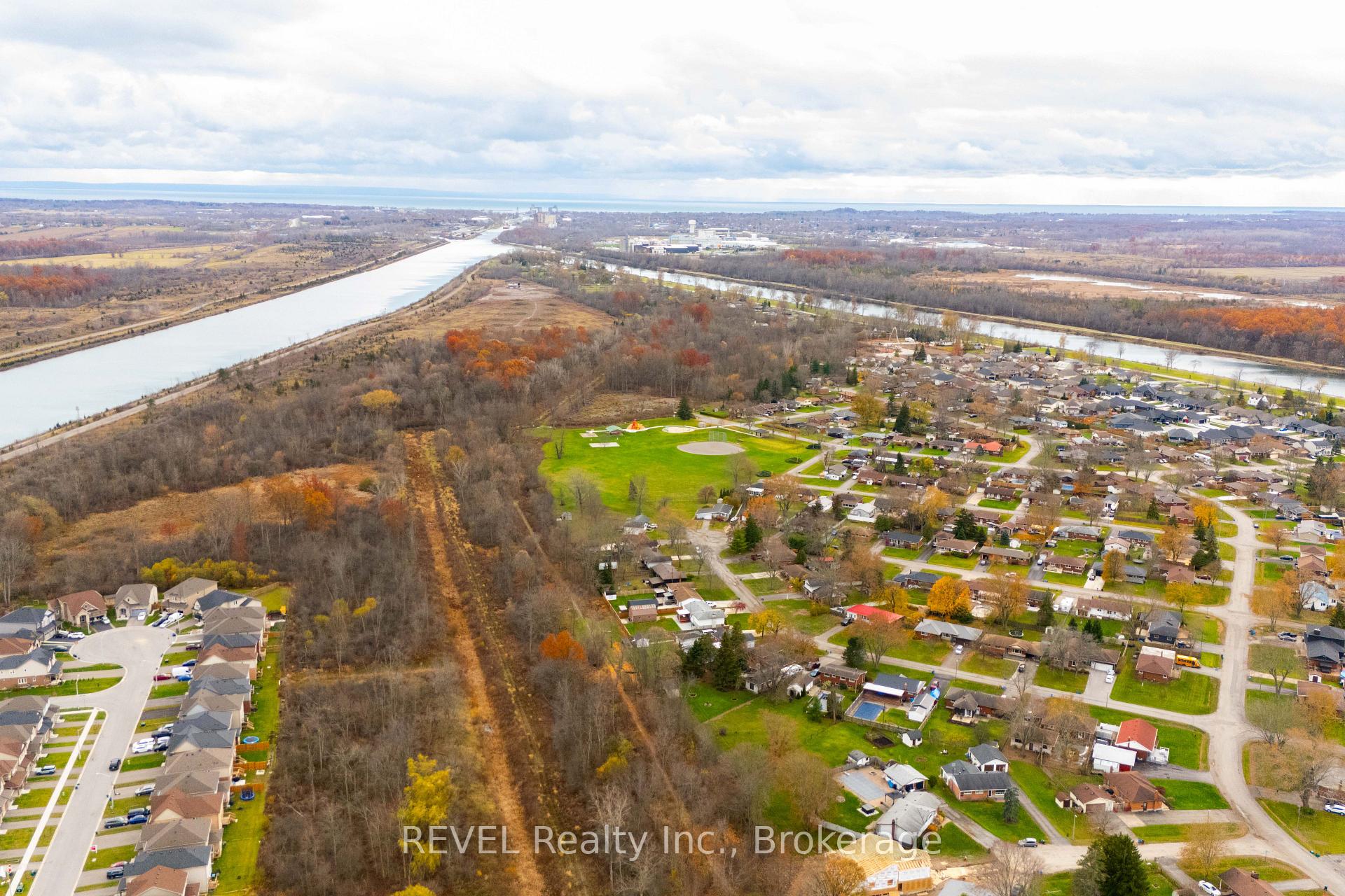 Photo 37 of 133 Stern Drive, Welland, Dain City — HOMEH