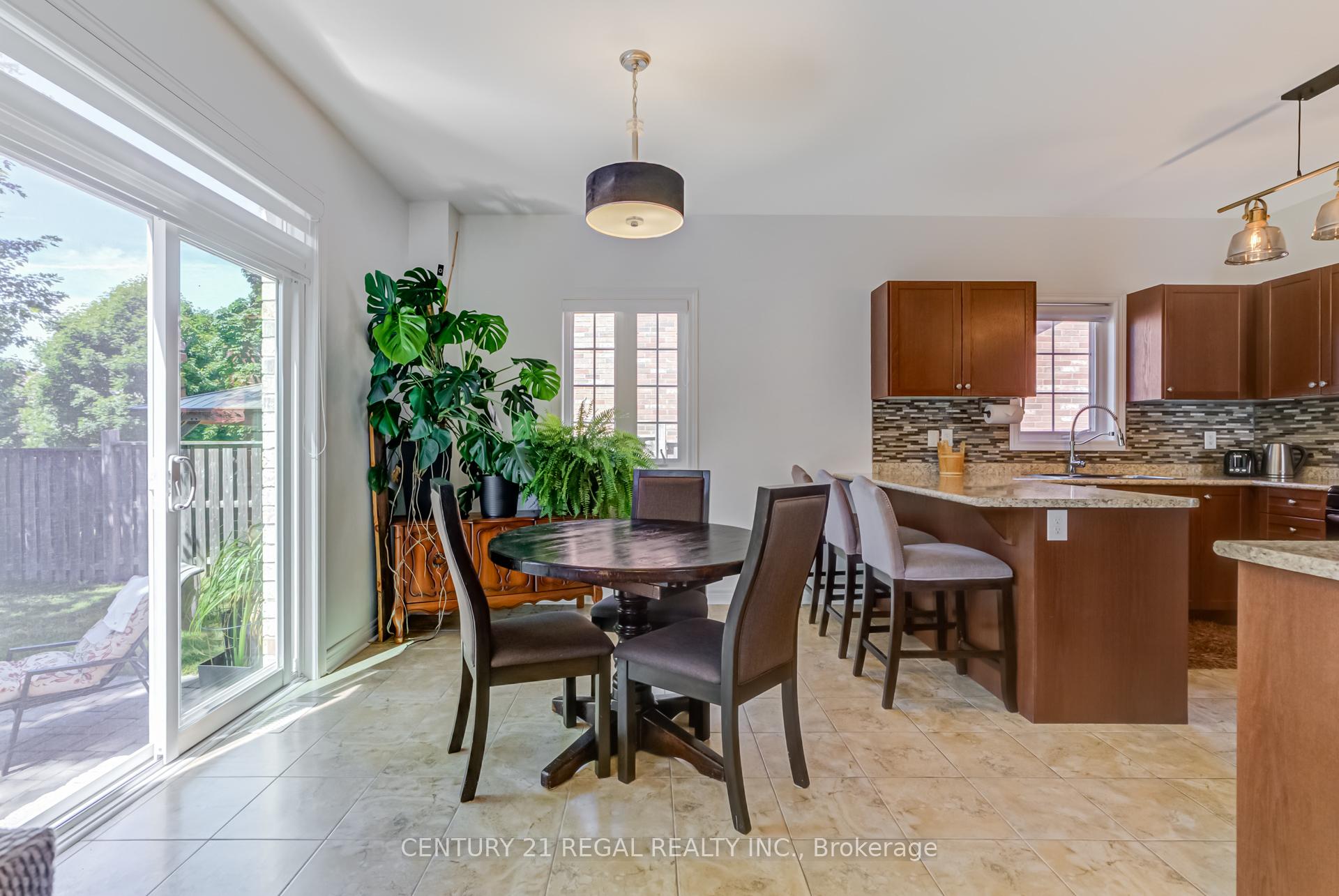Photo 8 of 4 Hayfield Avenue, Uxbridge — HOMEH