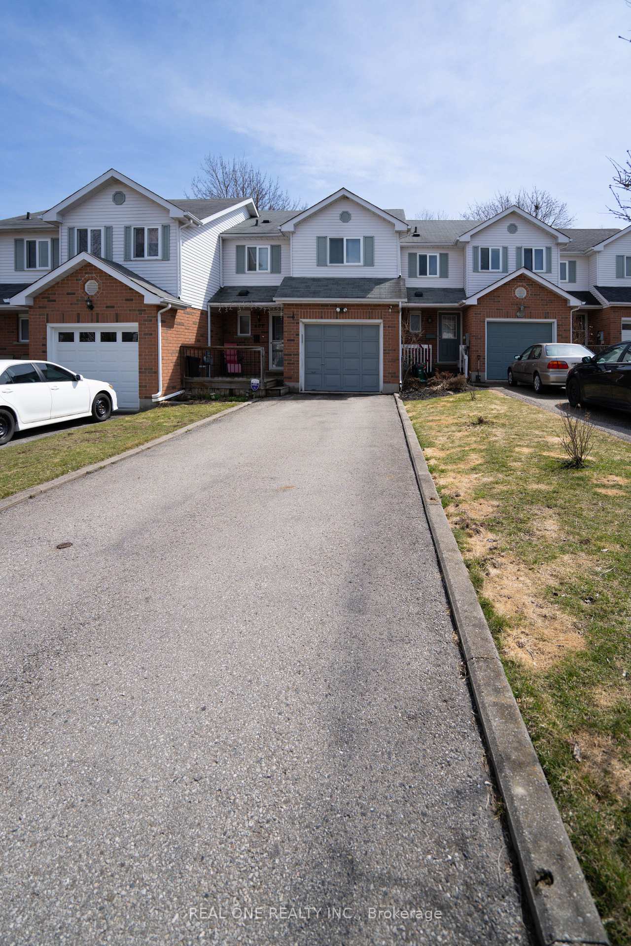 Photo 1 of 407 Downsview Place, Waterloo, Bridgeport — HOMEH
