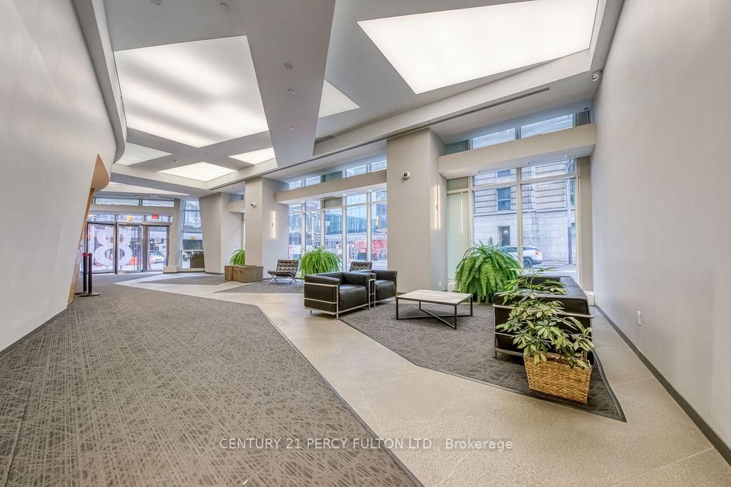 Photo 2 of Unit 3506, 8 The Esplanade, Toronto, Waterfront Communities — HOMEH