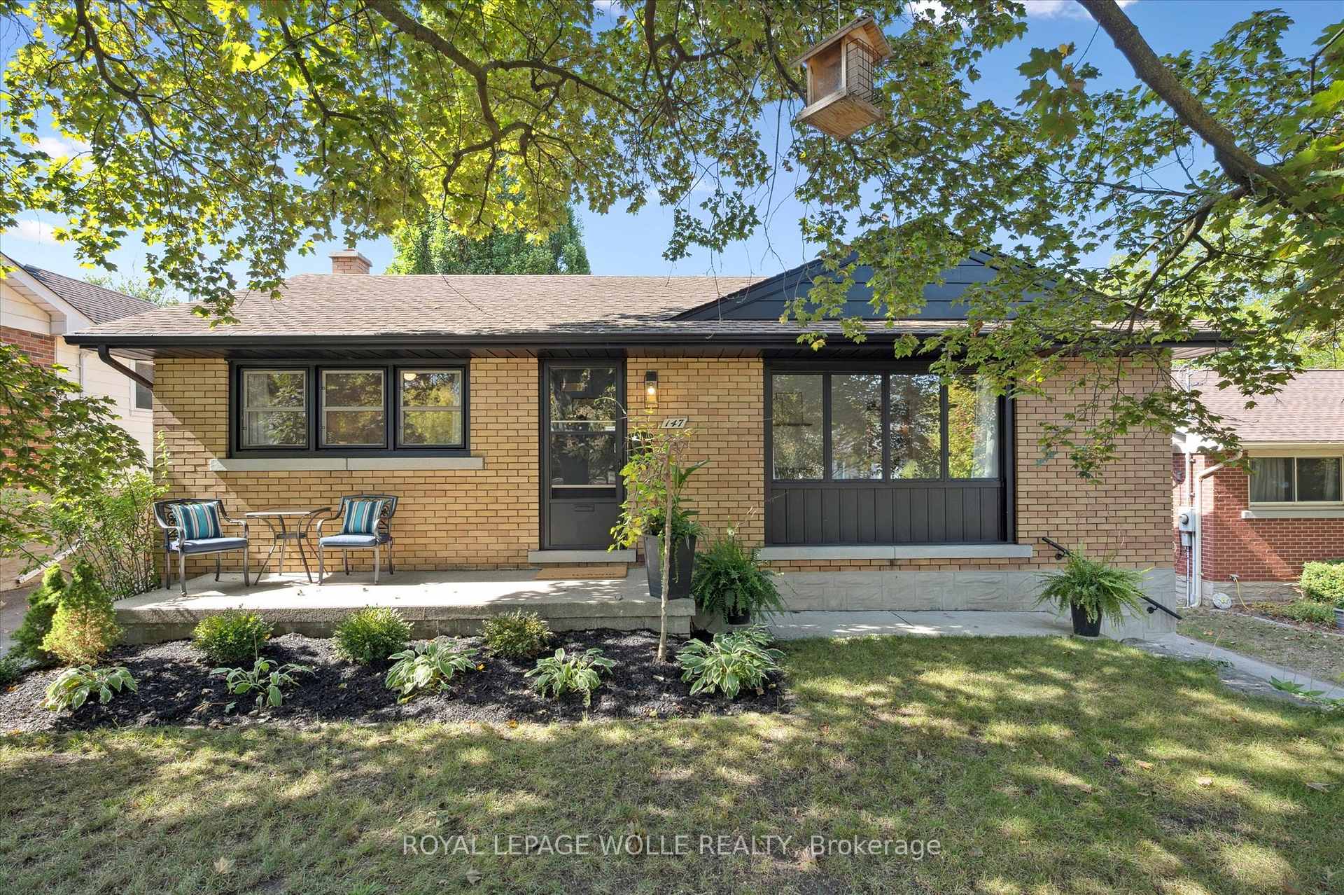 Photo 2 of 147 Oriole Street, Waterloo — HOMEH