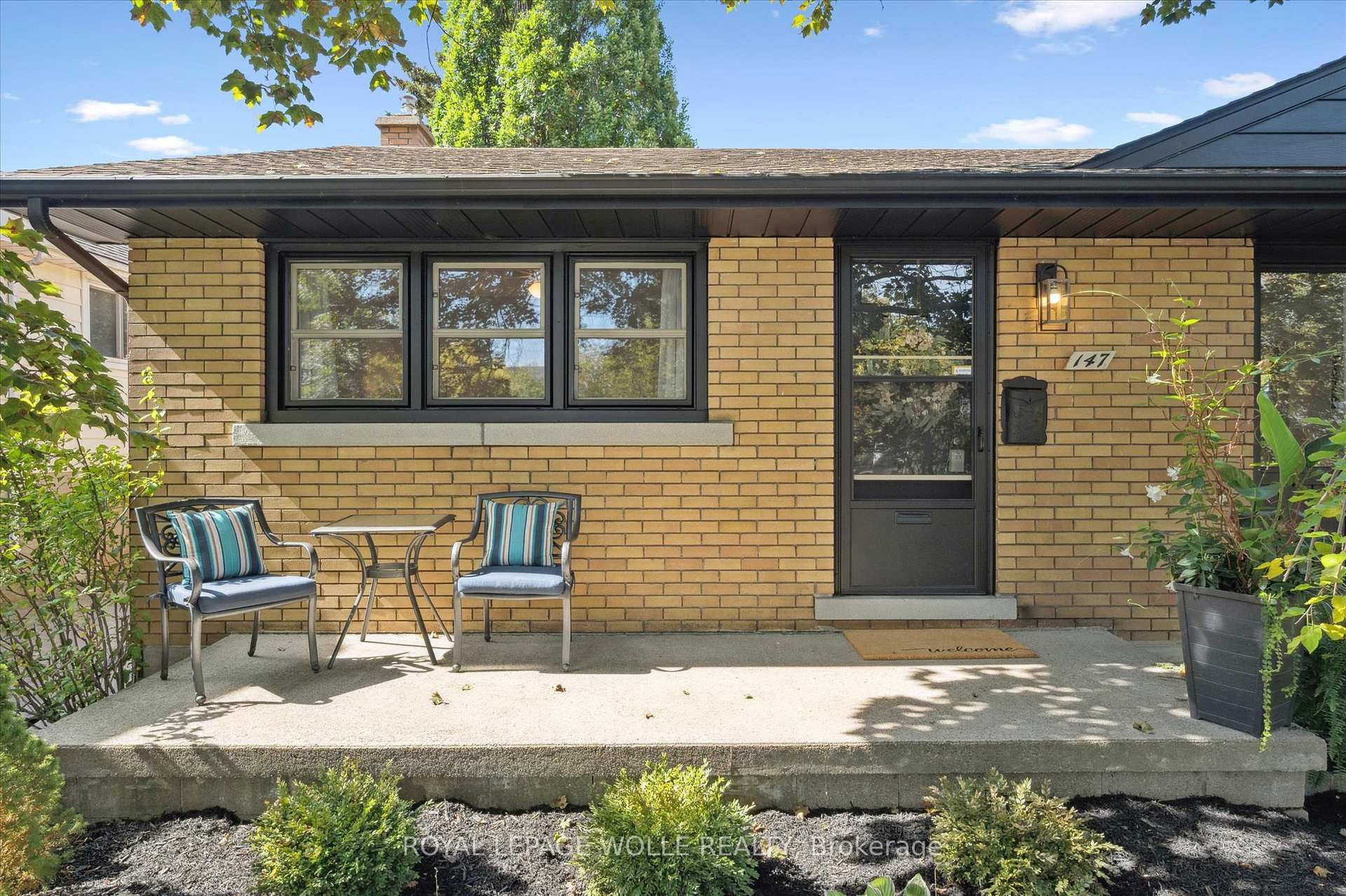 Photo 3 of 147 Oriole Street, Waterloo — HOMEH