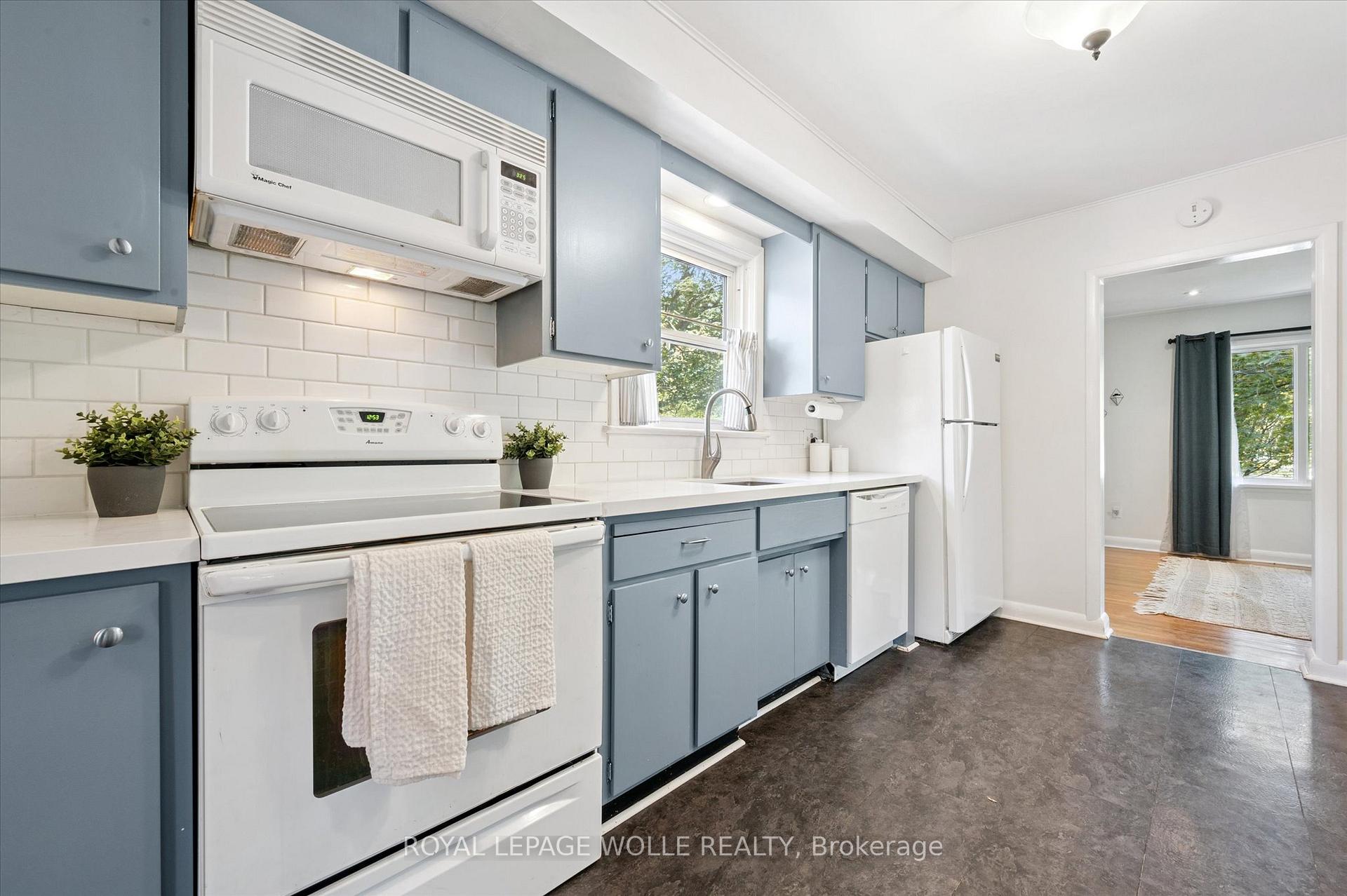 Photo 8 of 147 Oriole Street, Waterloo — HOMEH