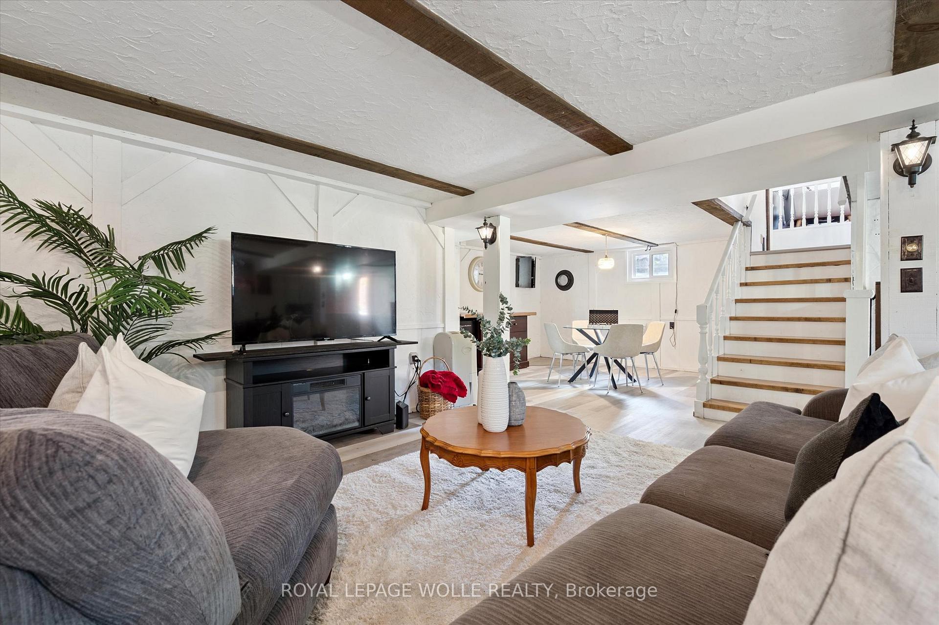 Photo 23 of 147 Oriole Street, Waterloo — HOMEH