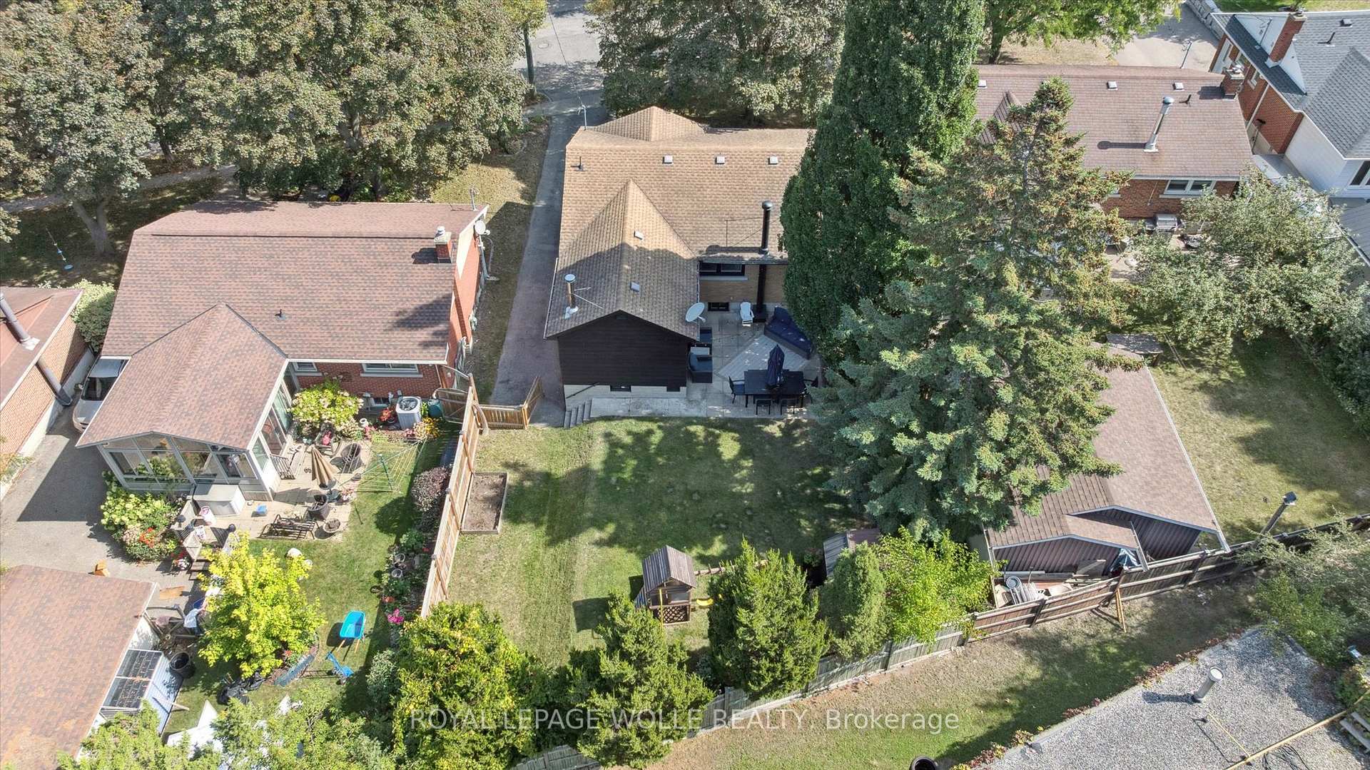 Photo 31 of 147 Oriole Street, Waterloo — HOMEH