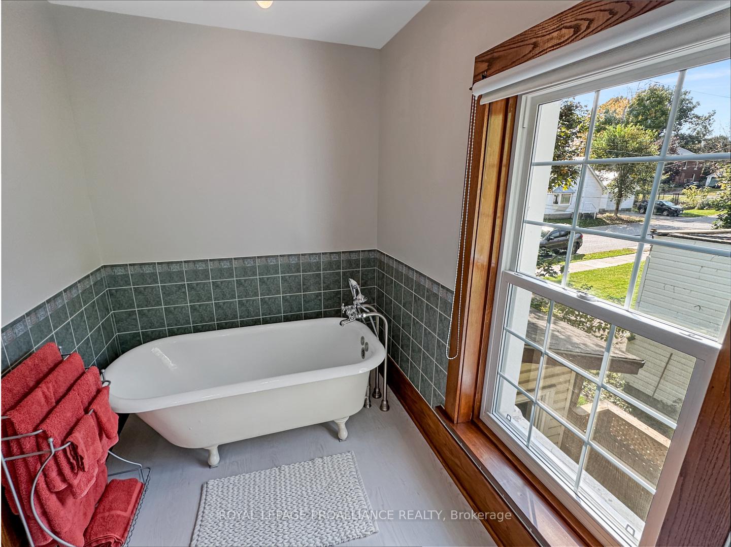 Photo 35 of 44 McGowan Street, Tweed, Tweed (Village) — HOMEH
