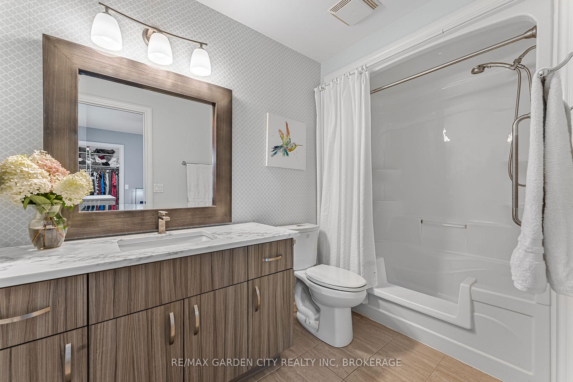 Photo 11 of 564 Gaiser Road, Welland, Coyle Creek — HOMEH