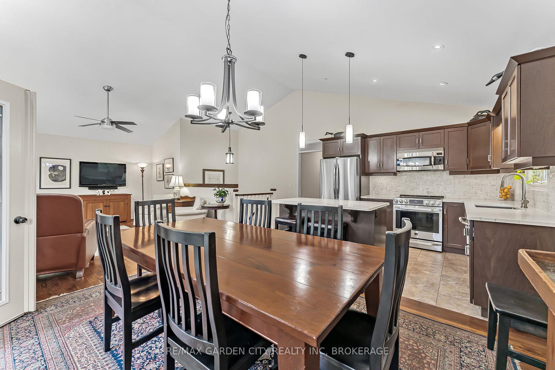 Photo 22 of 564 Gaiser Road, Welland, Coyle Creek — HOMEH