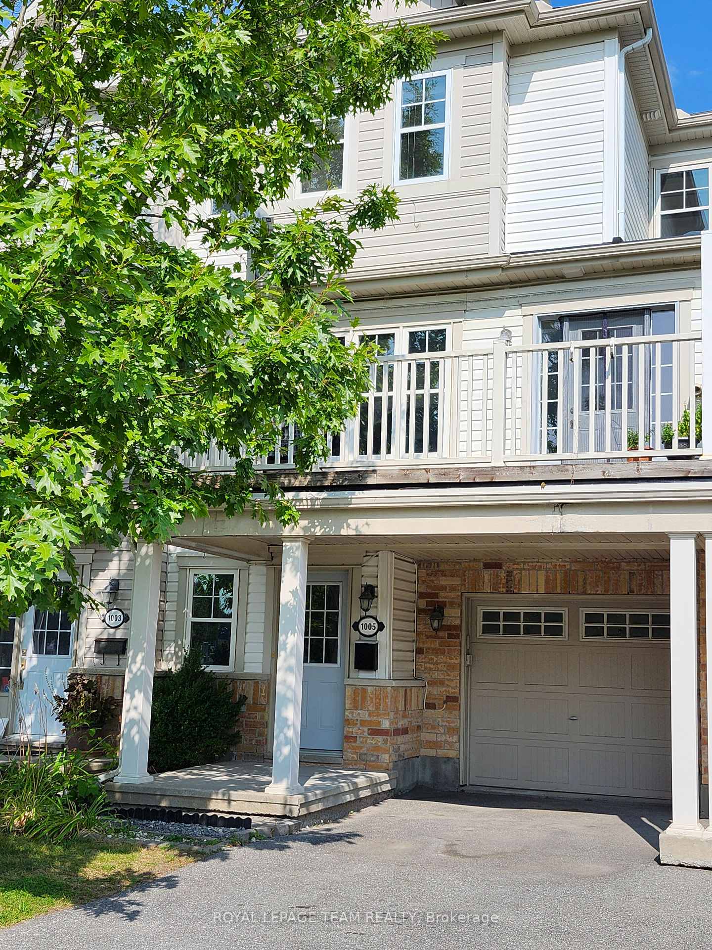 Front of 1005 Andora Avenue