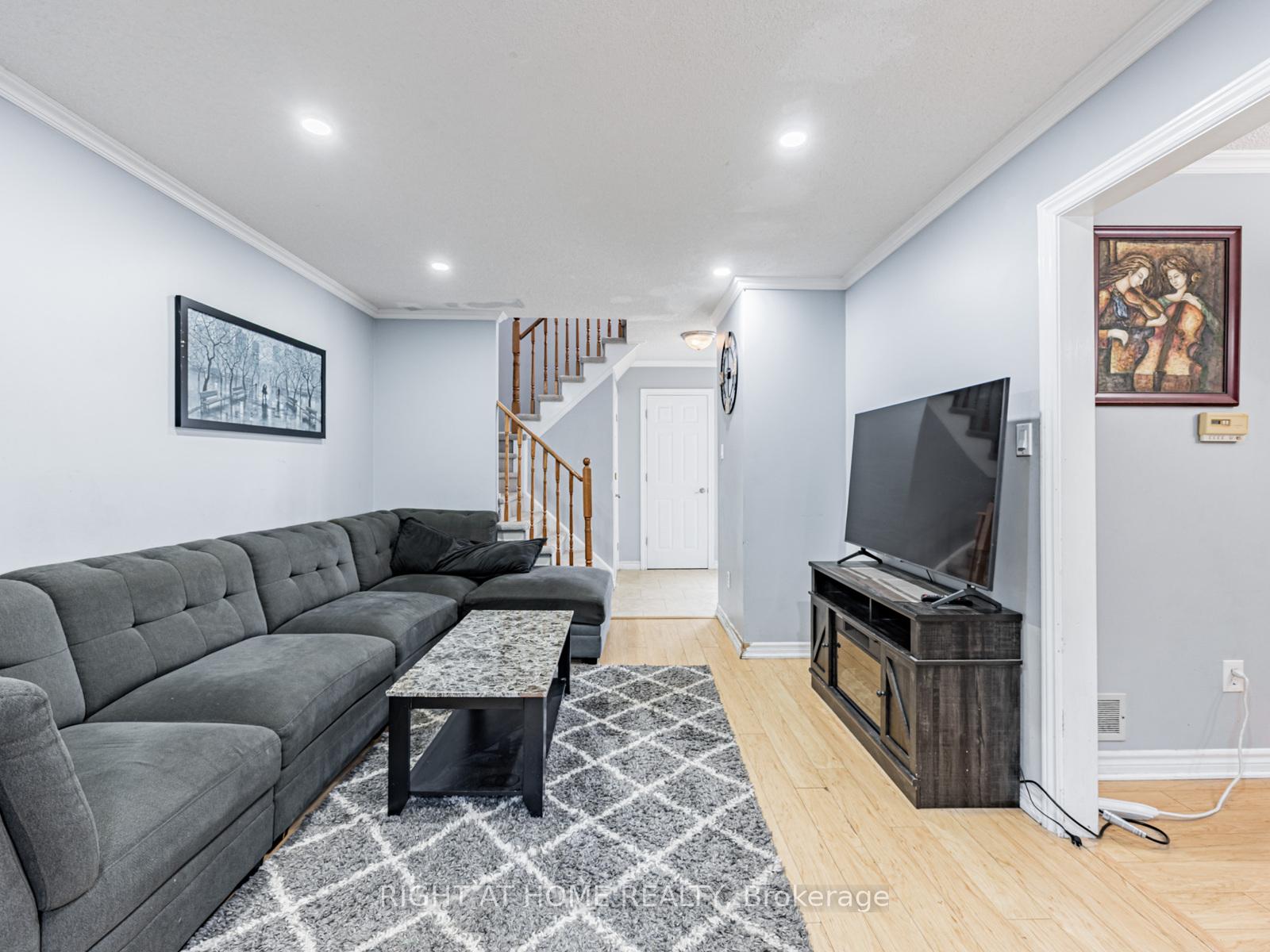 Photo 7 of 46 Marshall Crescent, Ajax, Central West — HOMEH