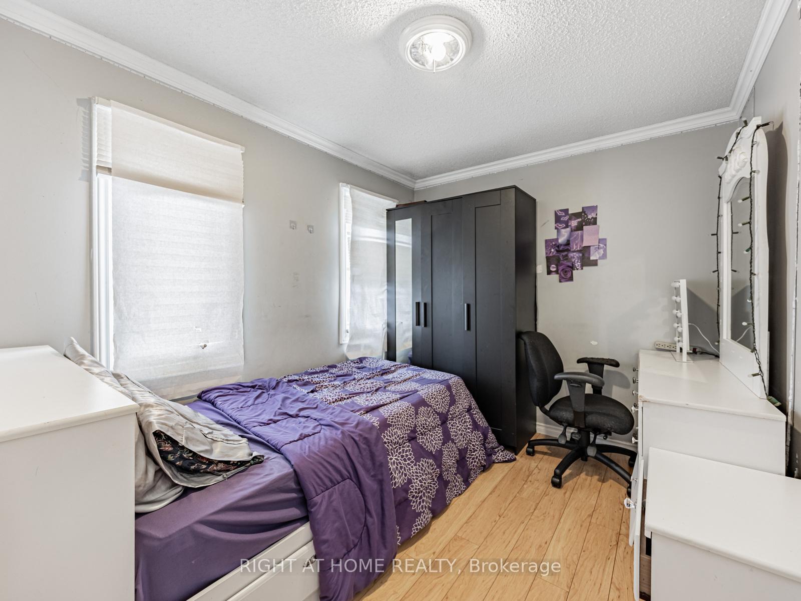 Photo 14 of 46 Marshall Crescent, Ajax, Central West — HOMEH