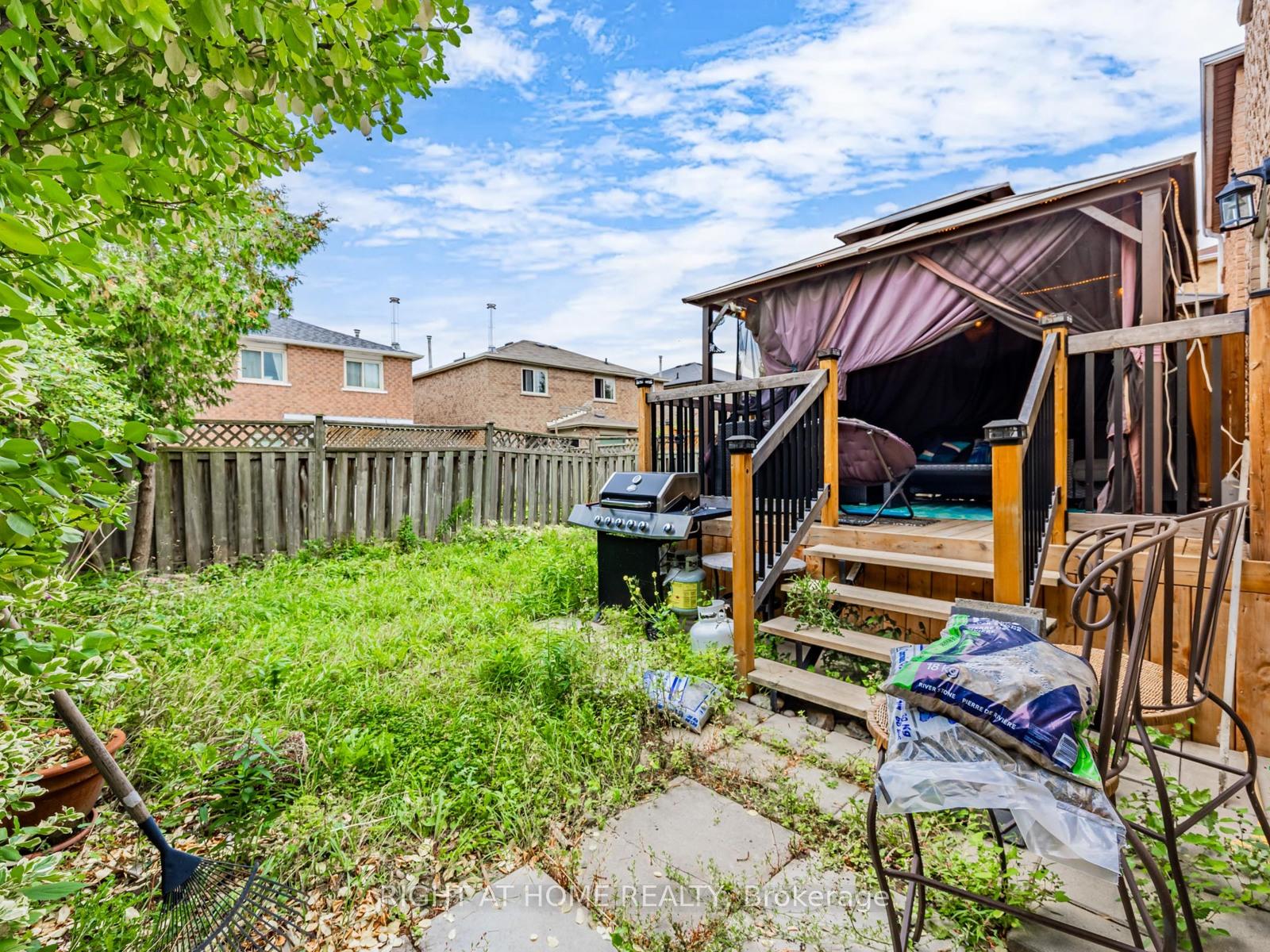 Photo 23 of 46 Marshall Crescent, Ajax, Central West — HOMEH