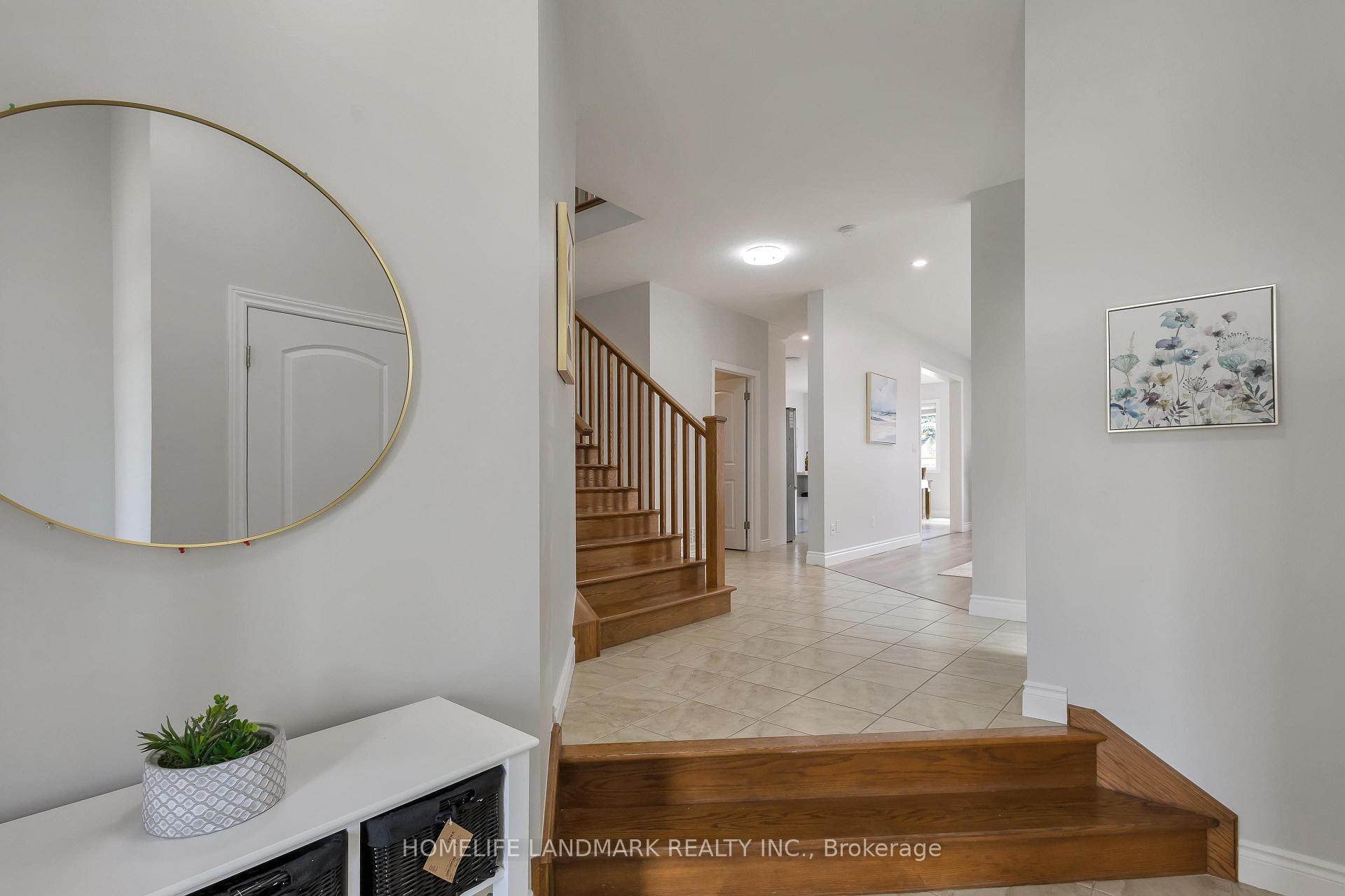 Photo 5 of 200 Westfield Place, Waterloo — HOMEH