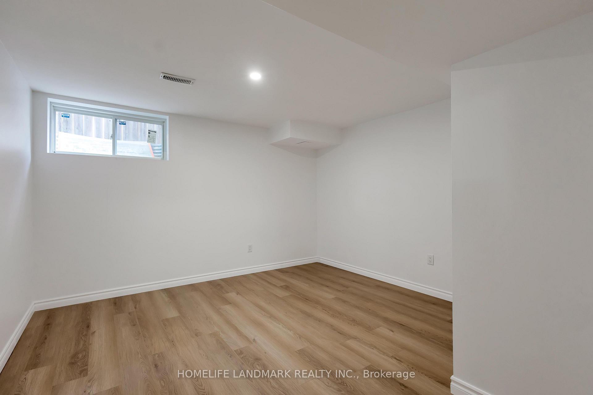 Photo 38 of 200 Westfield Place, Waterloo — HOMEH