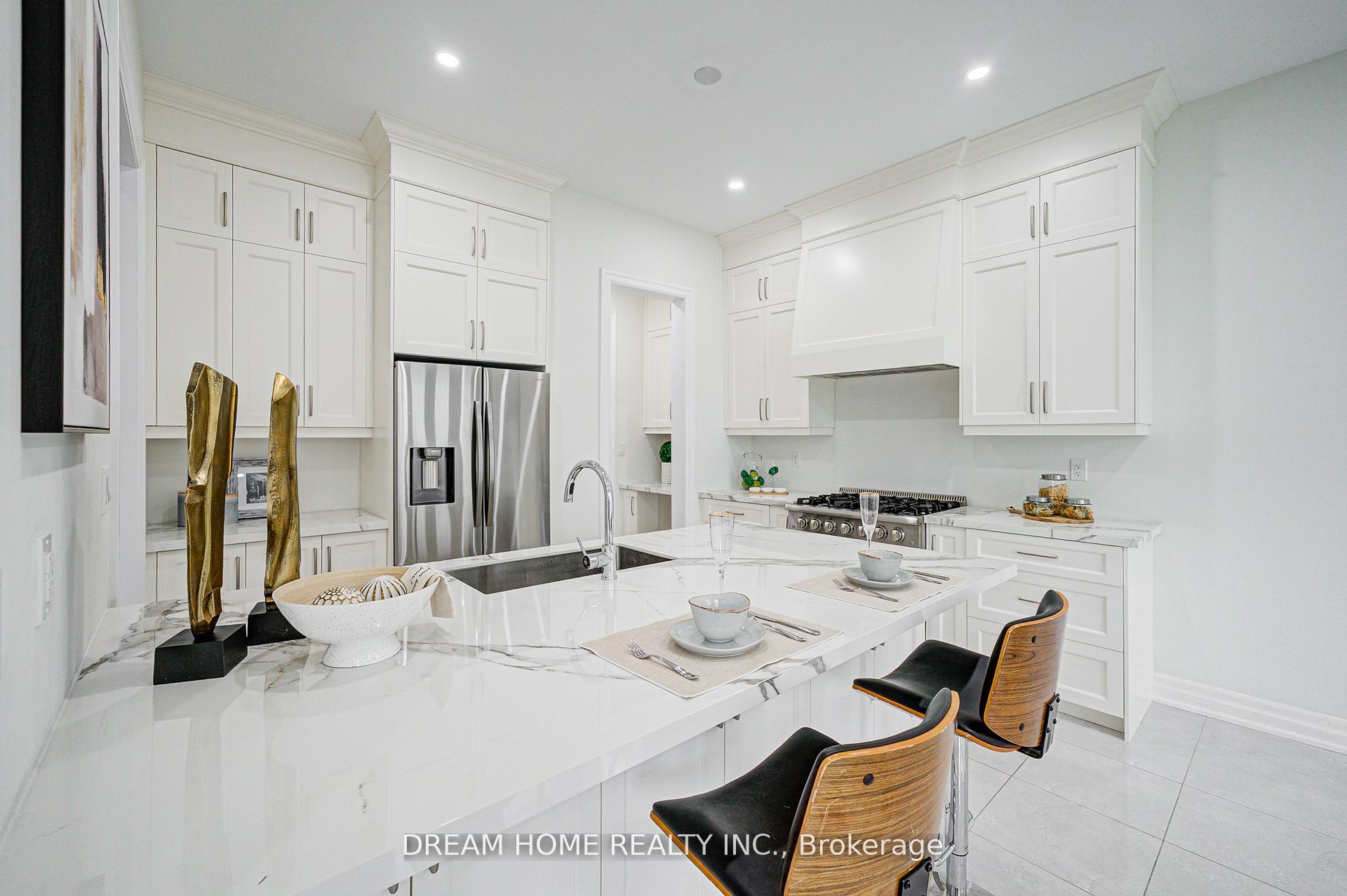 Photo 11 of 113 Betelho Circle, Aurora, Bayview Southeast — HOMEH
