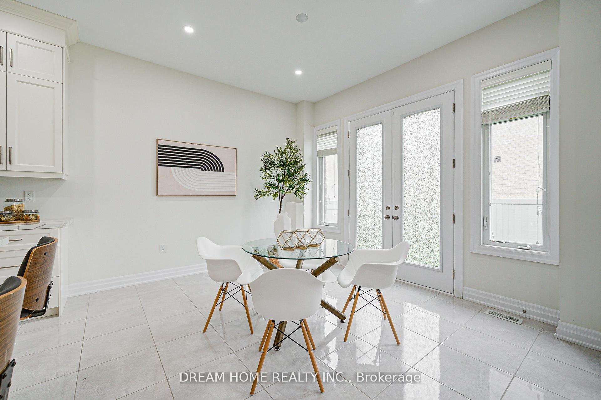 Photo 13 of 113 Betelho Circle, Aurora, Bayview Southeast — HOMEH