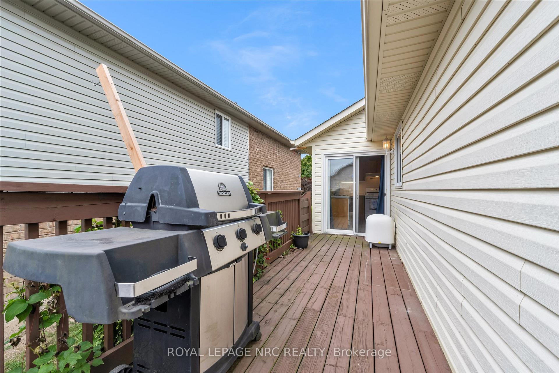 Photo 24 of 333 Lea Crescent, Welland, West Welland — HOMEH