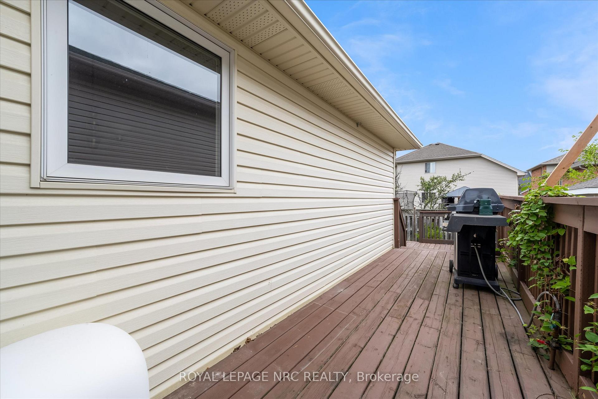 Photo 25 of 333 Lea Crescent, Welland, West Welland — HOMEH